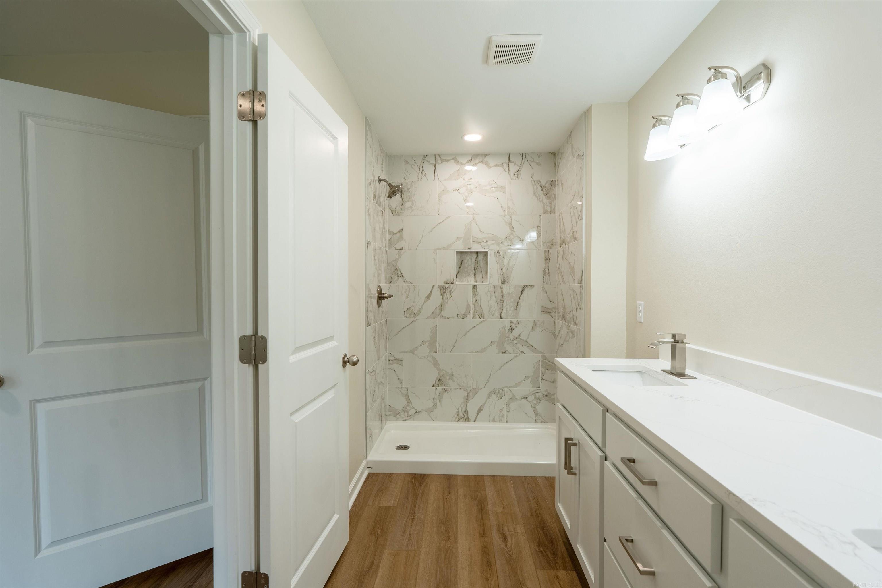 OXBOW LANDING - Residential