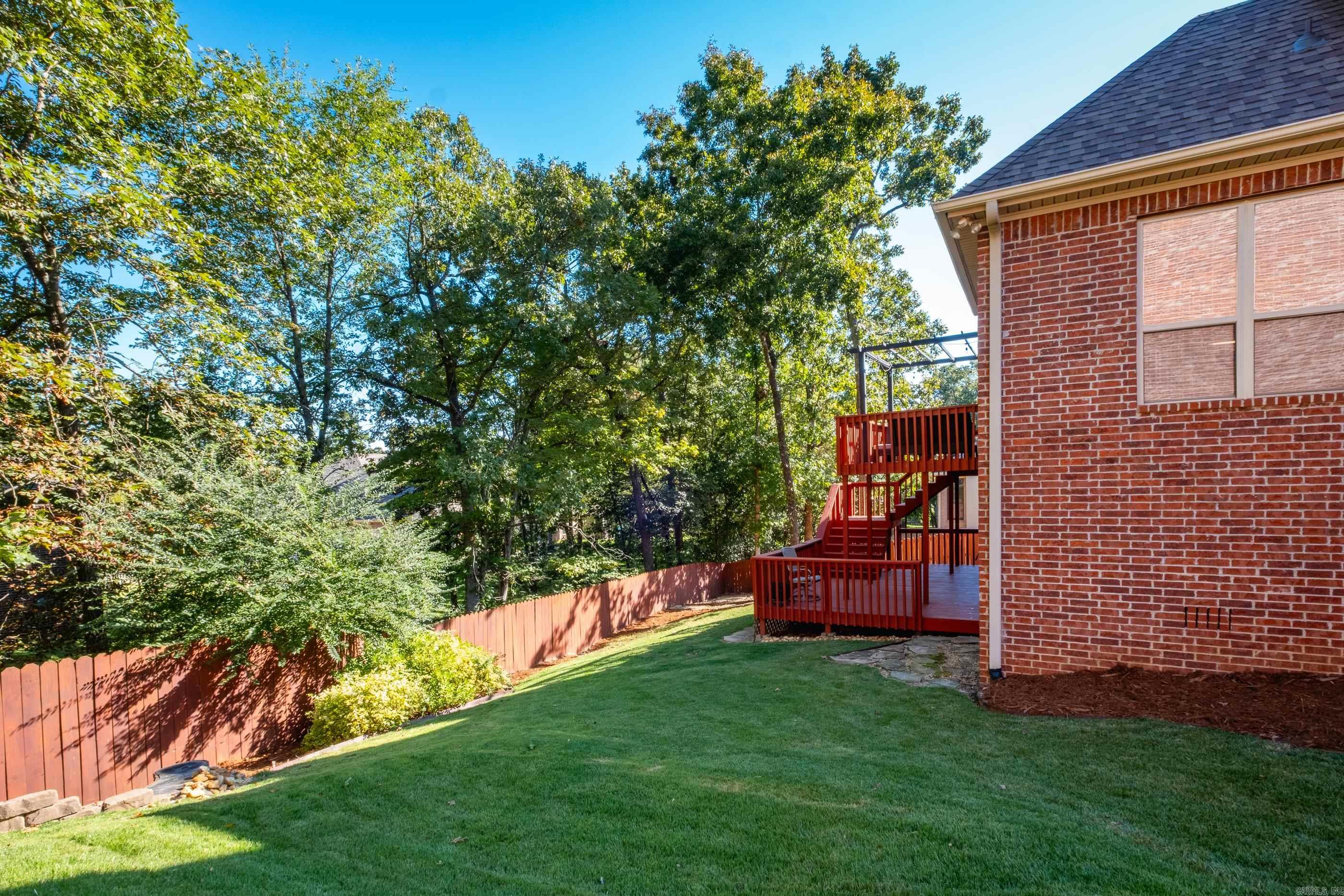 CHENAL VALLEY MARGEUAX - Residential