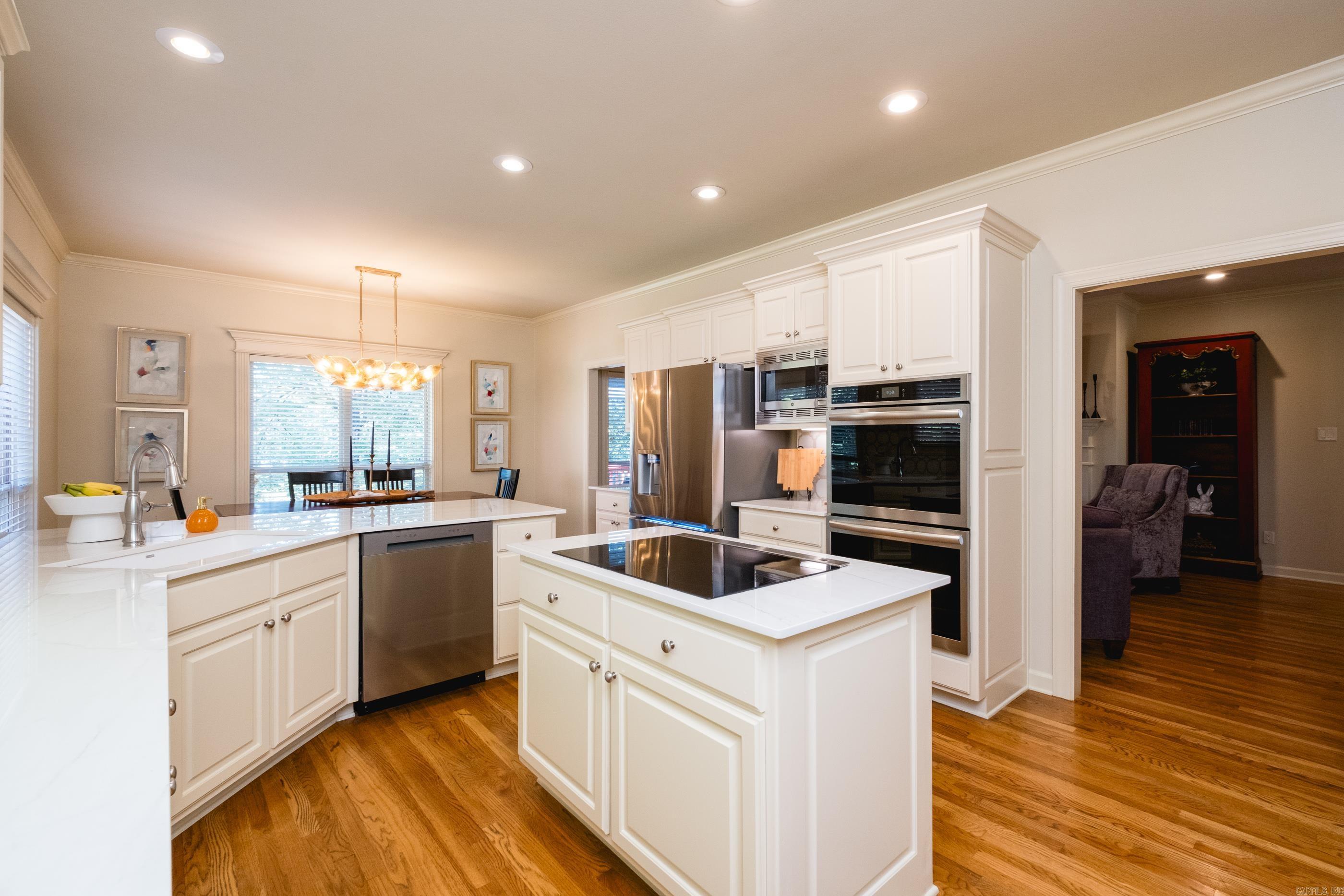 CHENAL VALLEY MARGEUAX - Residential