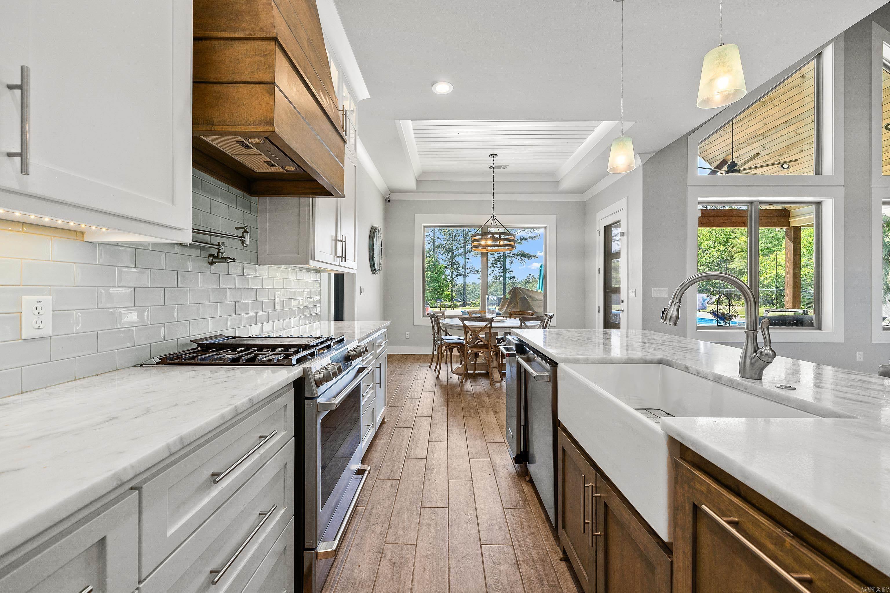 STONEHILL - Residential