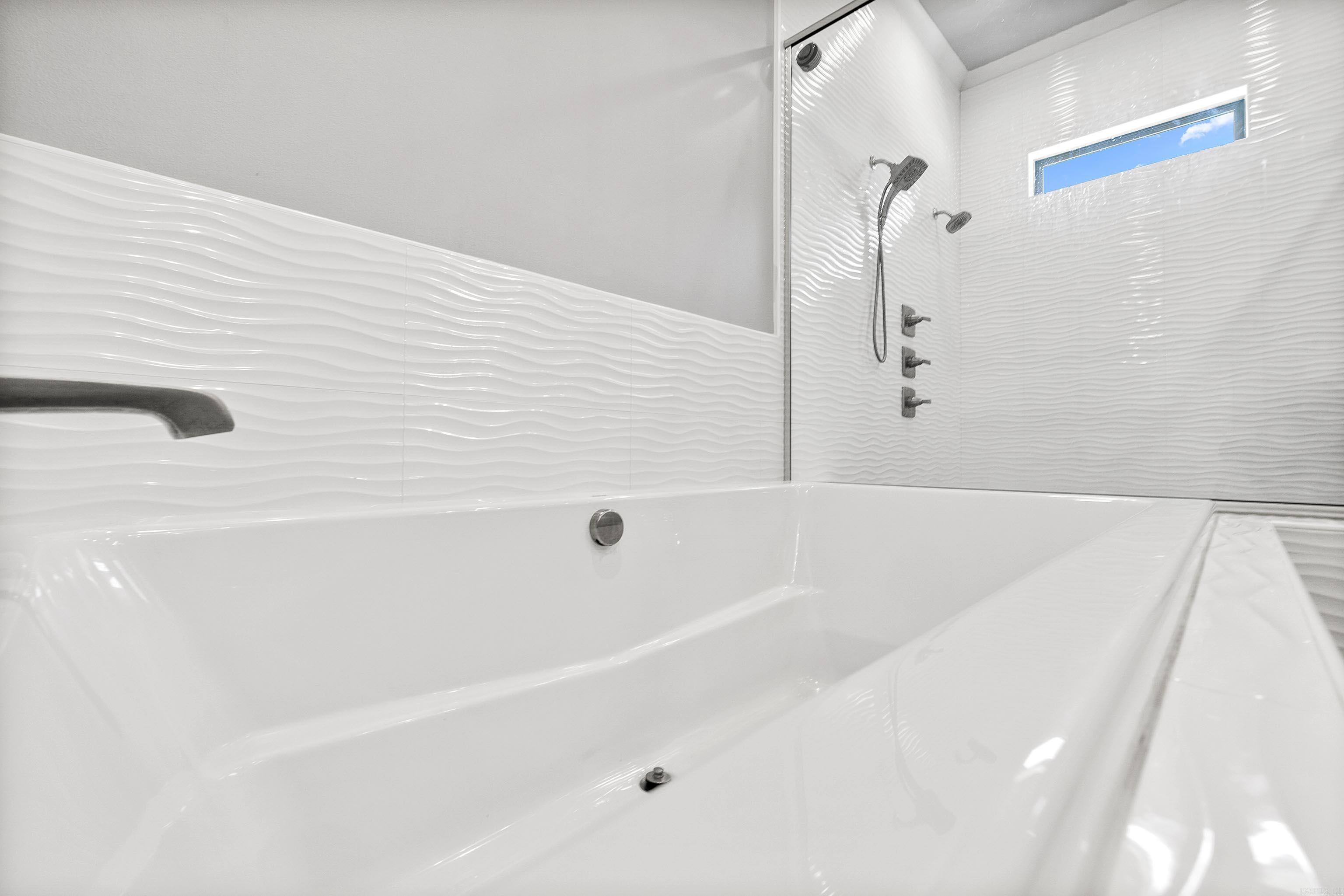 STONEHILL - Residential