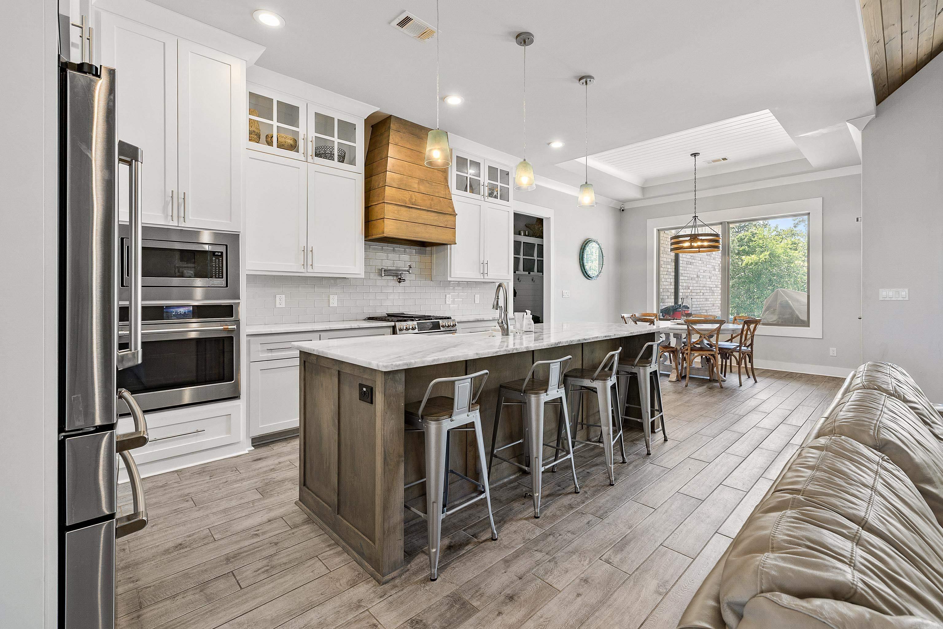 STONEHILL - Residential