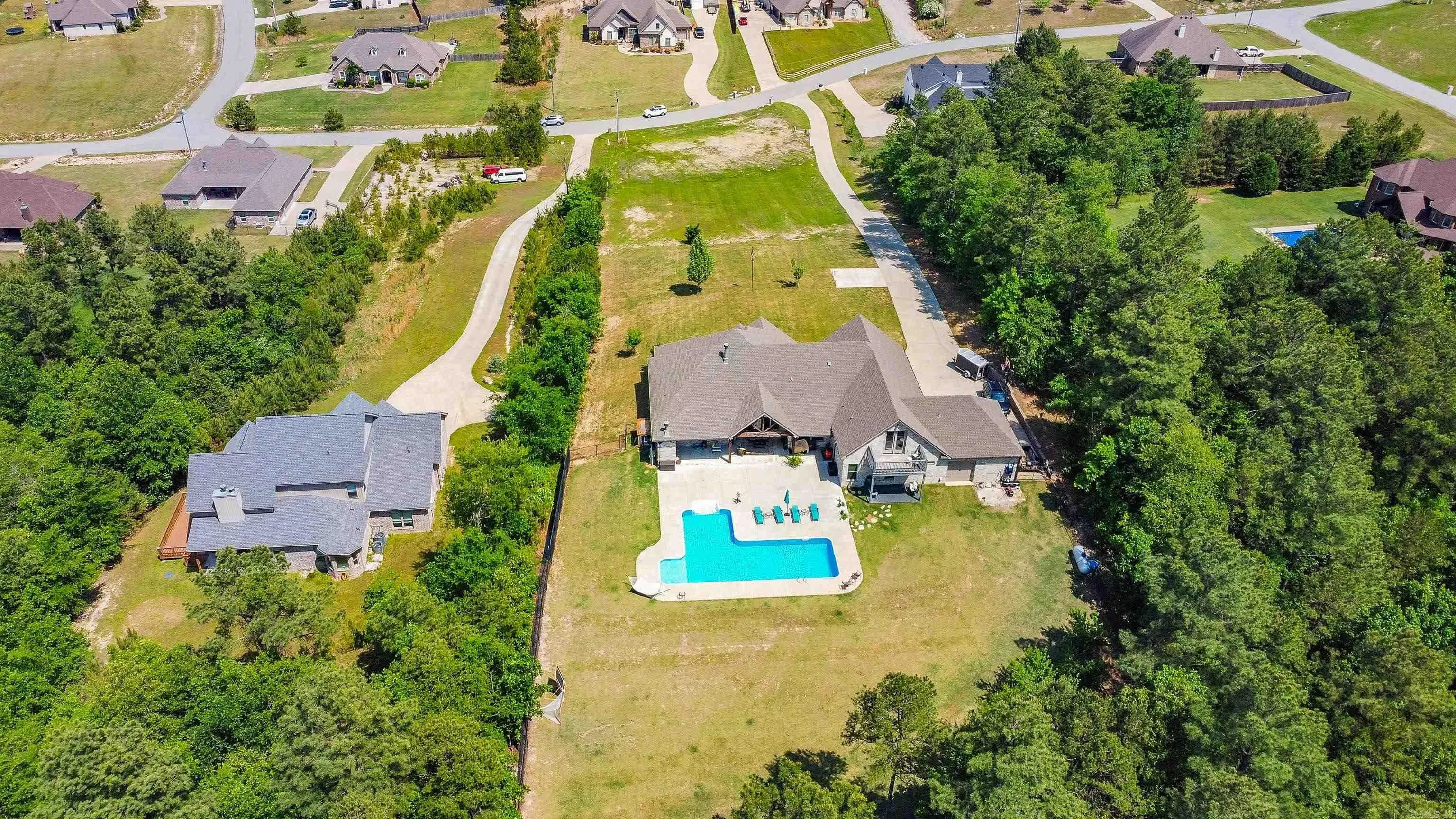 Alexander, Arkansas 72002, United States, 5 Bedrooms Bedrooms, ,4 BathroomsBathrooms,Residential,Active,119338