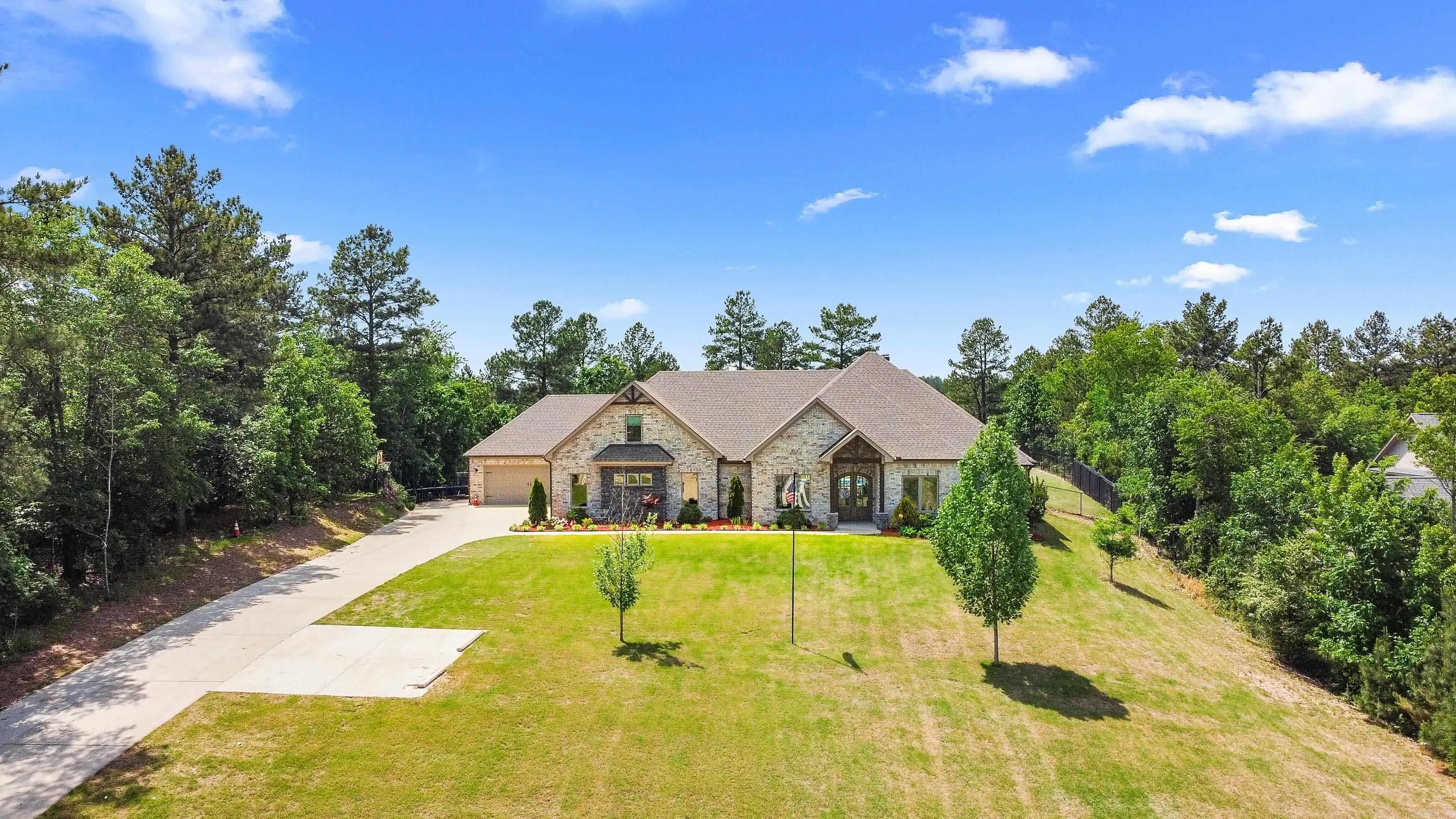 Alexander, Arkansas 72002, United States, 5 Bedrooms Bedrooms, ,4 BathroomsBathrooms,Residential,Active,119338
