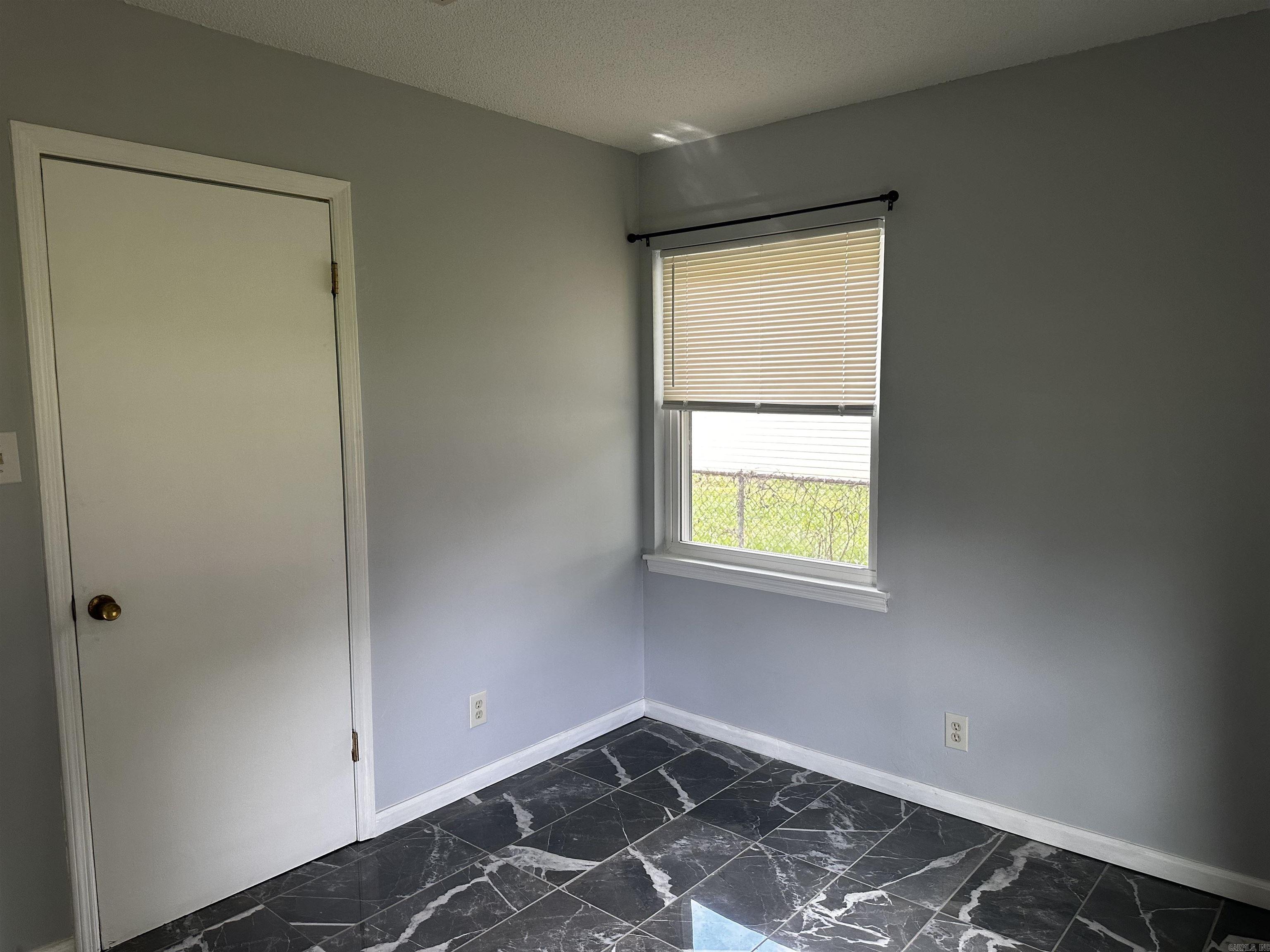 FAIRVIEW ACRES - Residential