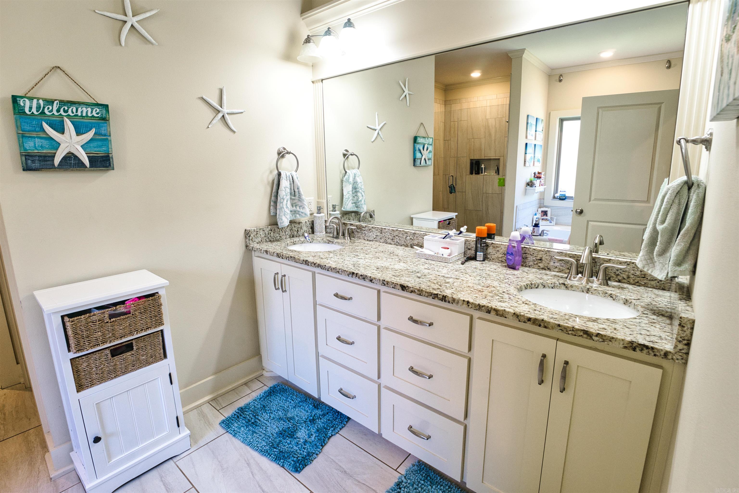 BASE MEADOWS ADDN - Residential