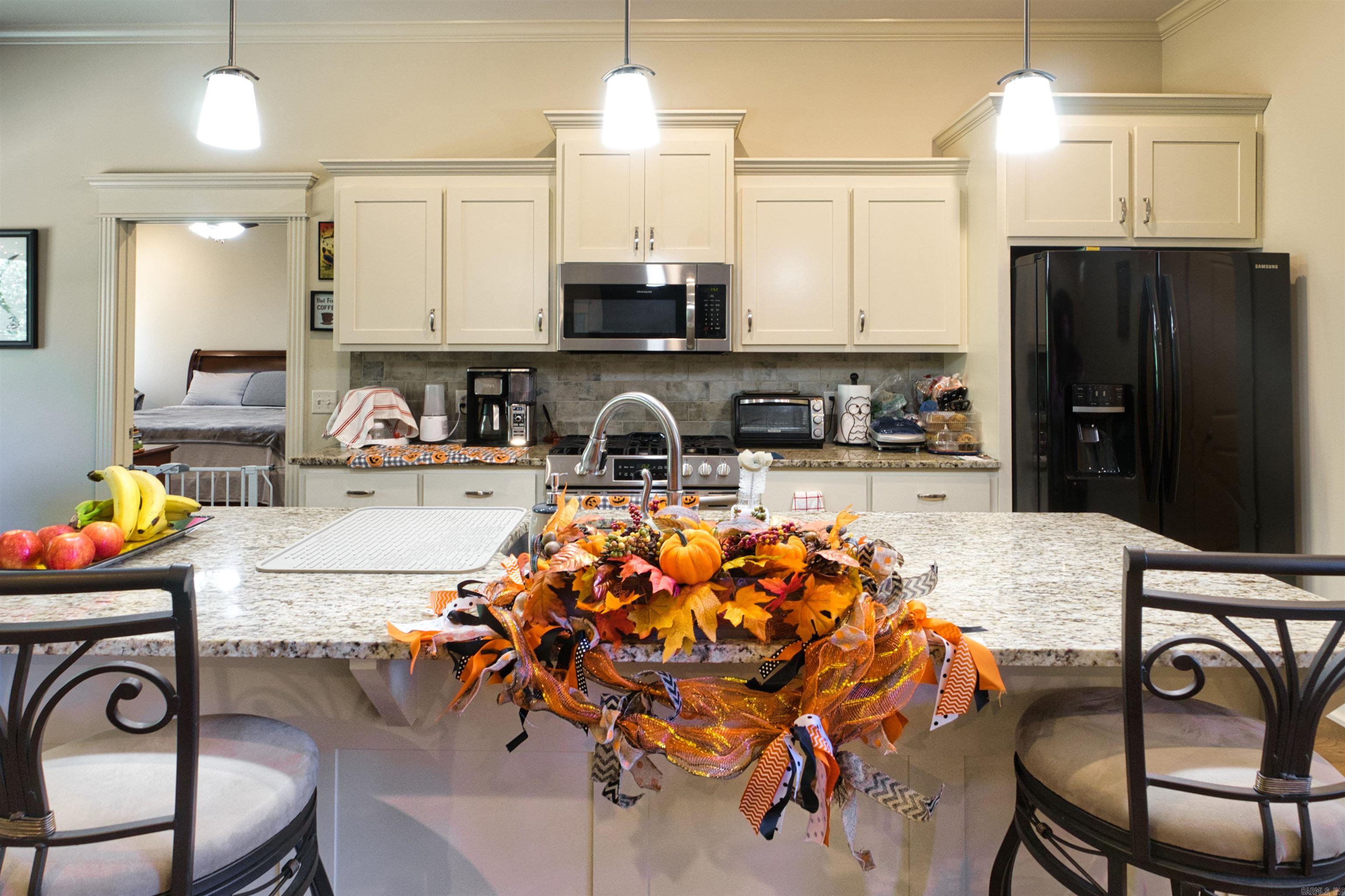 BASE MEADOWS ADDN - Residential