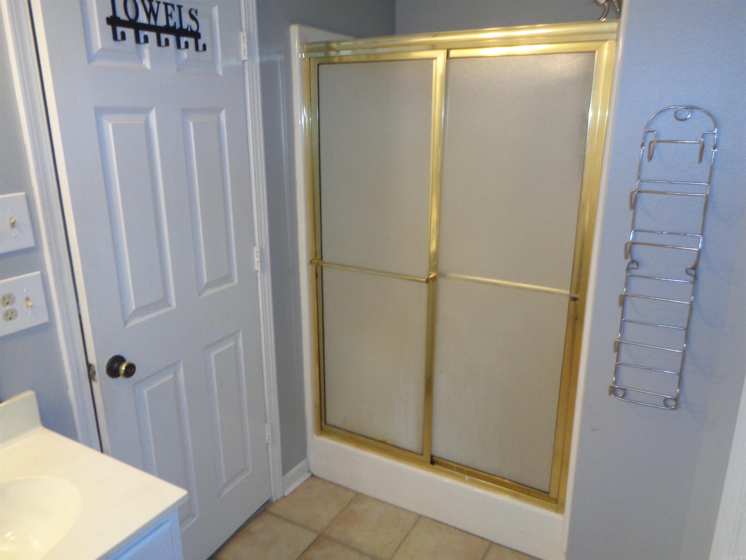 STONE LINKS ADDN - Residential