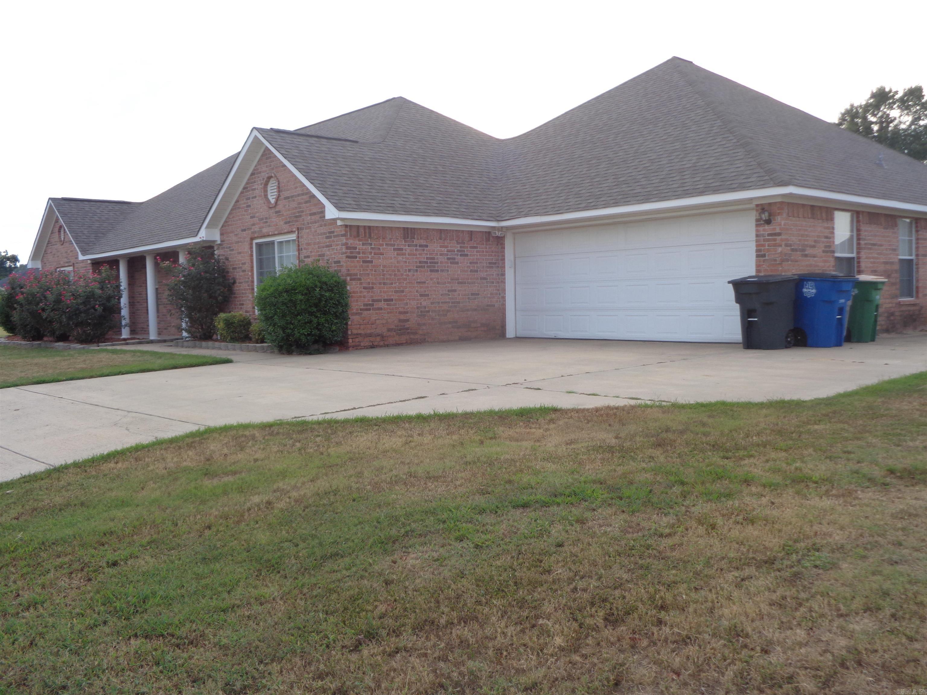 STONE LINKS ADDN - Residential