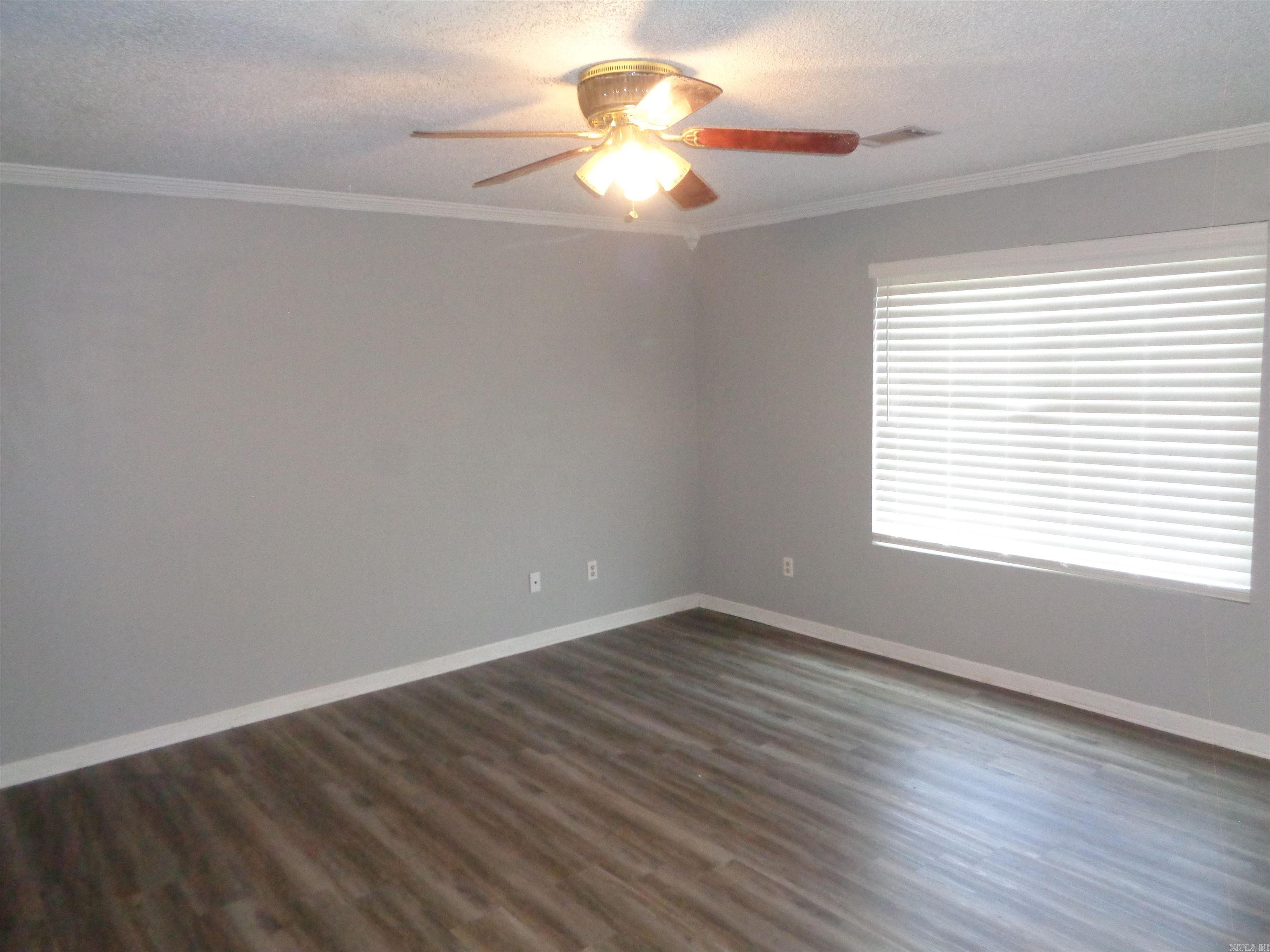 STONE LINKS ADDN - Residential