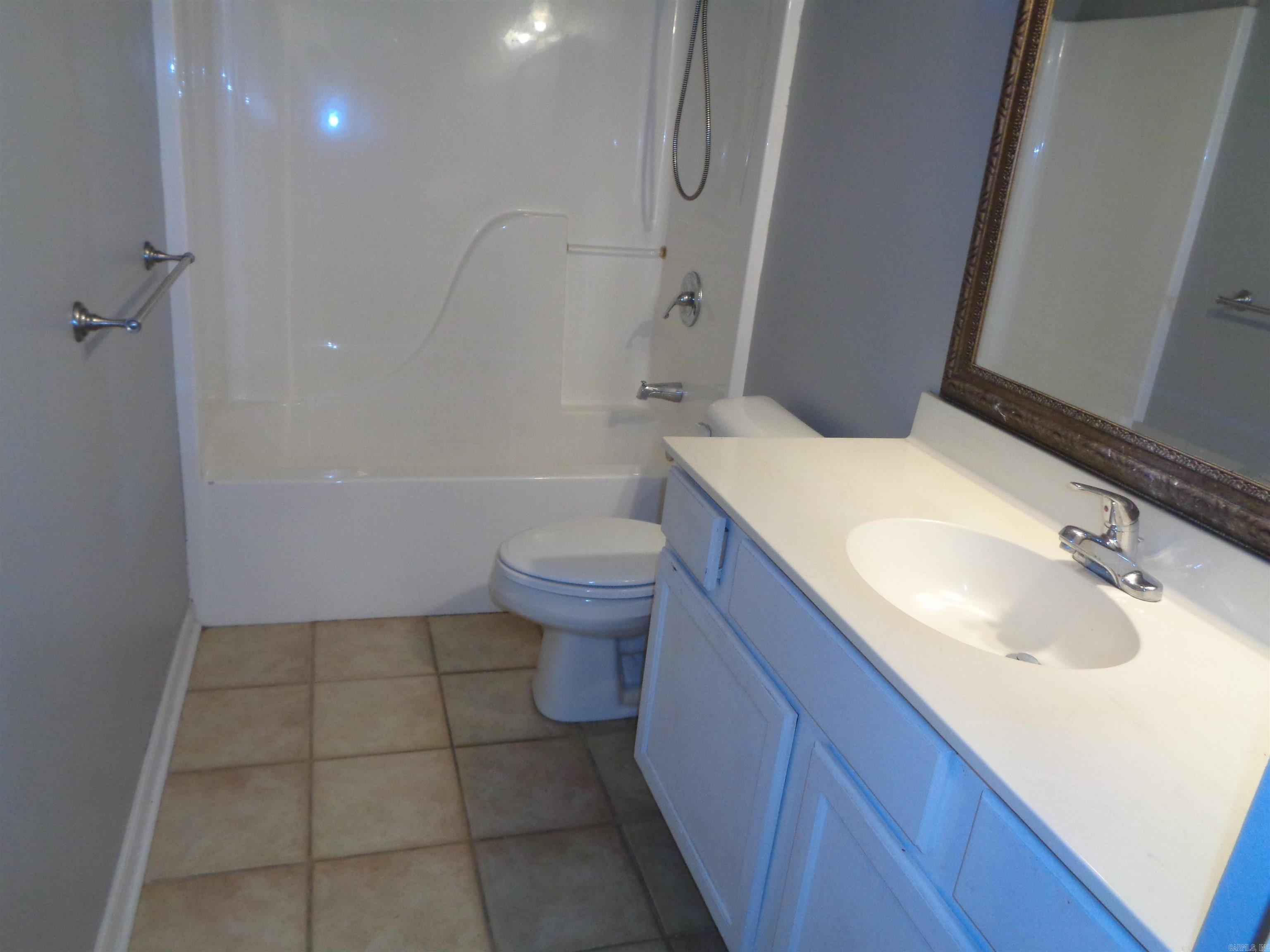 STONE LINKS ADDN - Residential