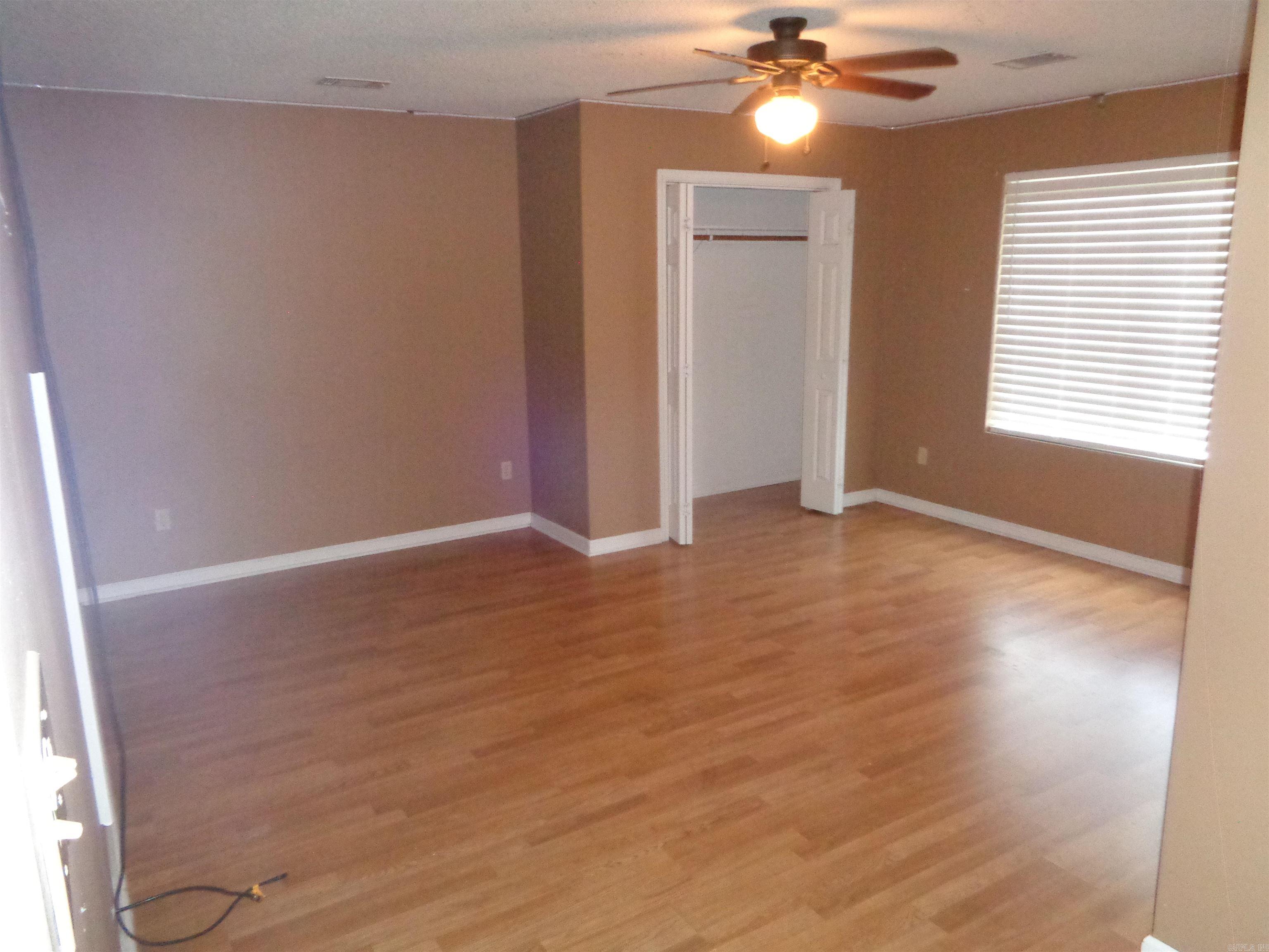 STONE LINKS ADDN - Residential