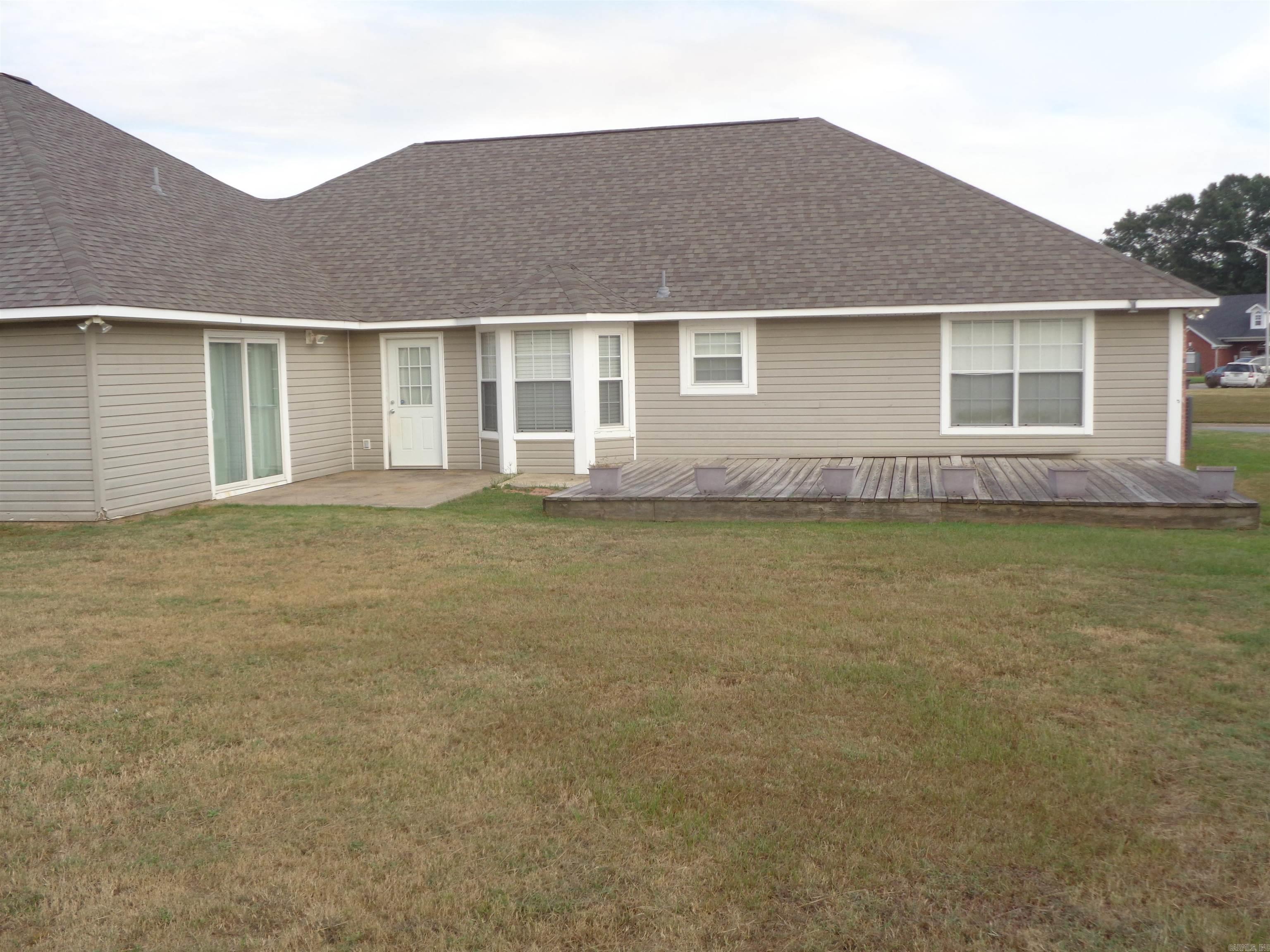 STONE LINKS ADDN - Residential