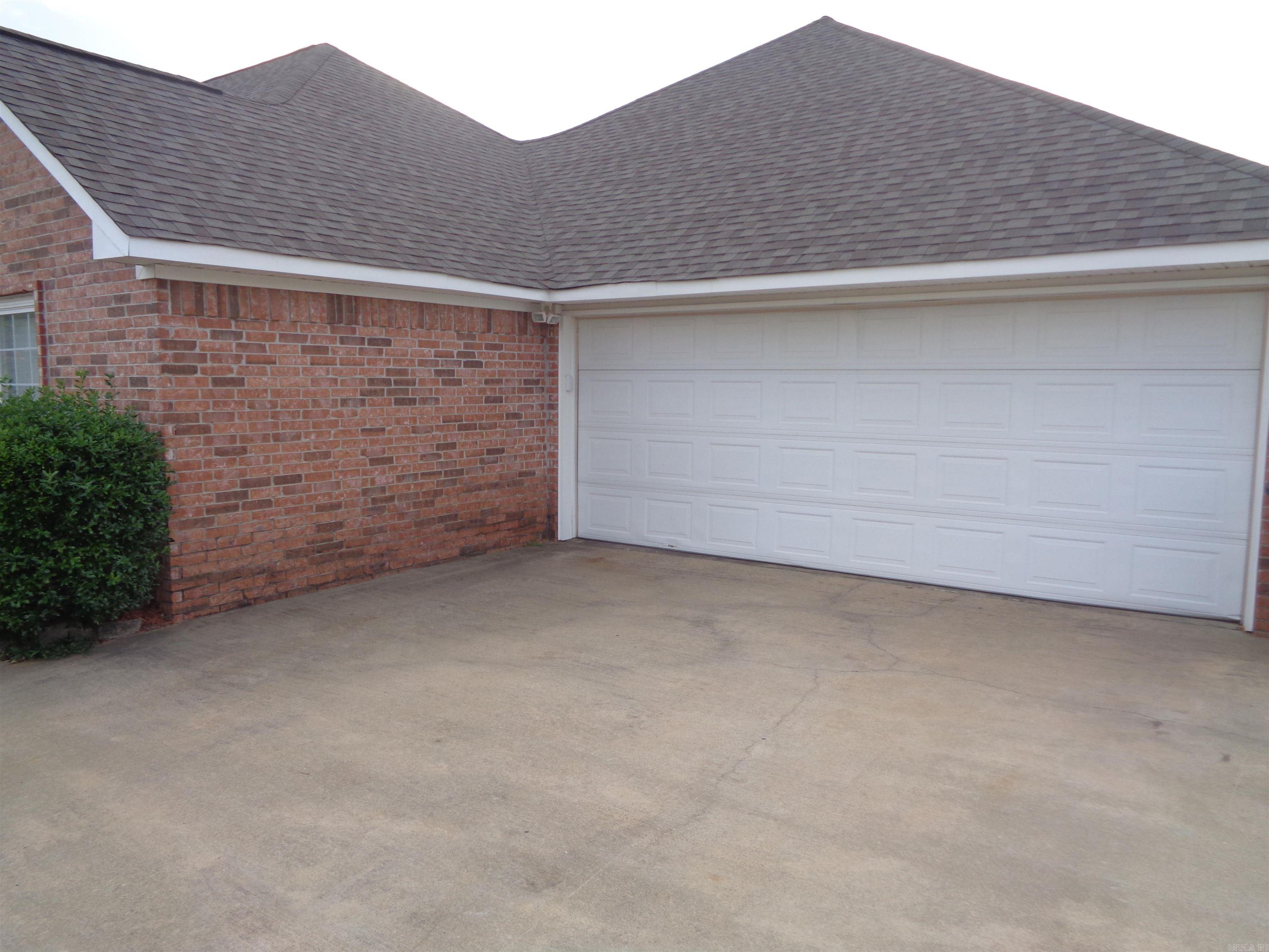 STONE LINKS ADDN - Residential