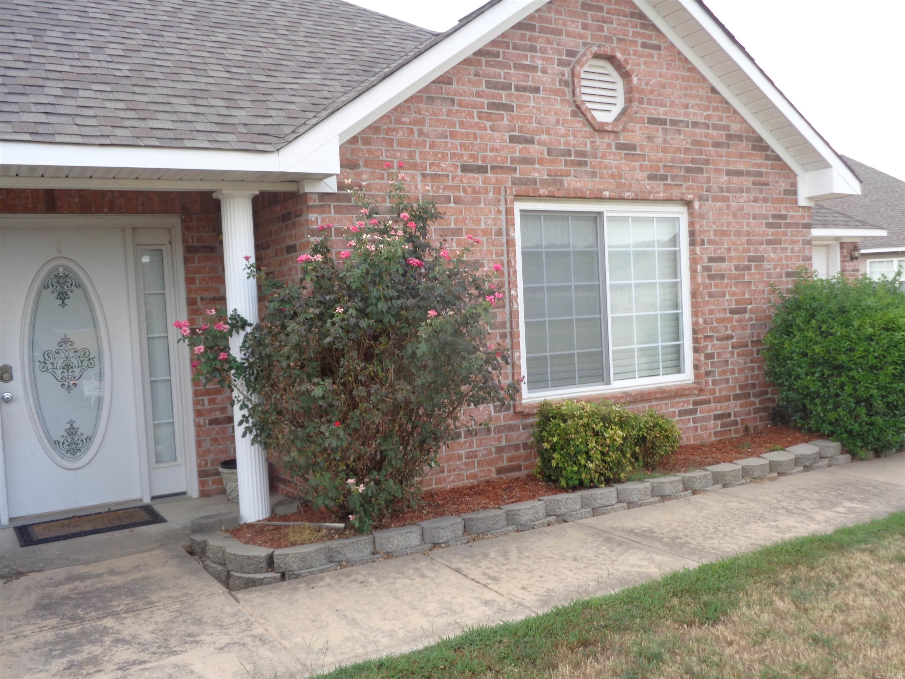 STONE LINKS ADDN - Residential