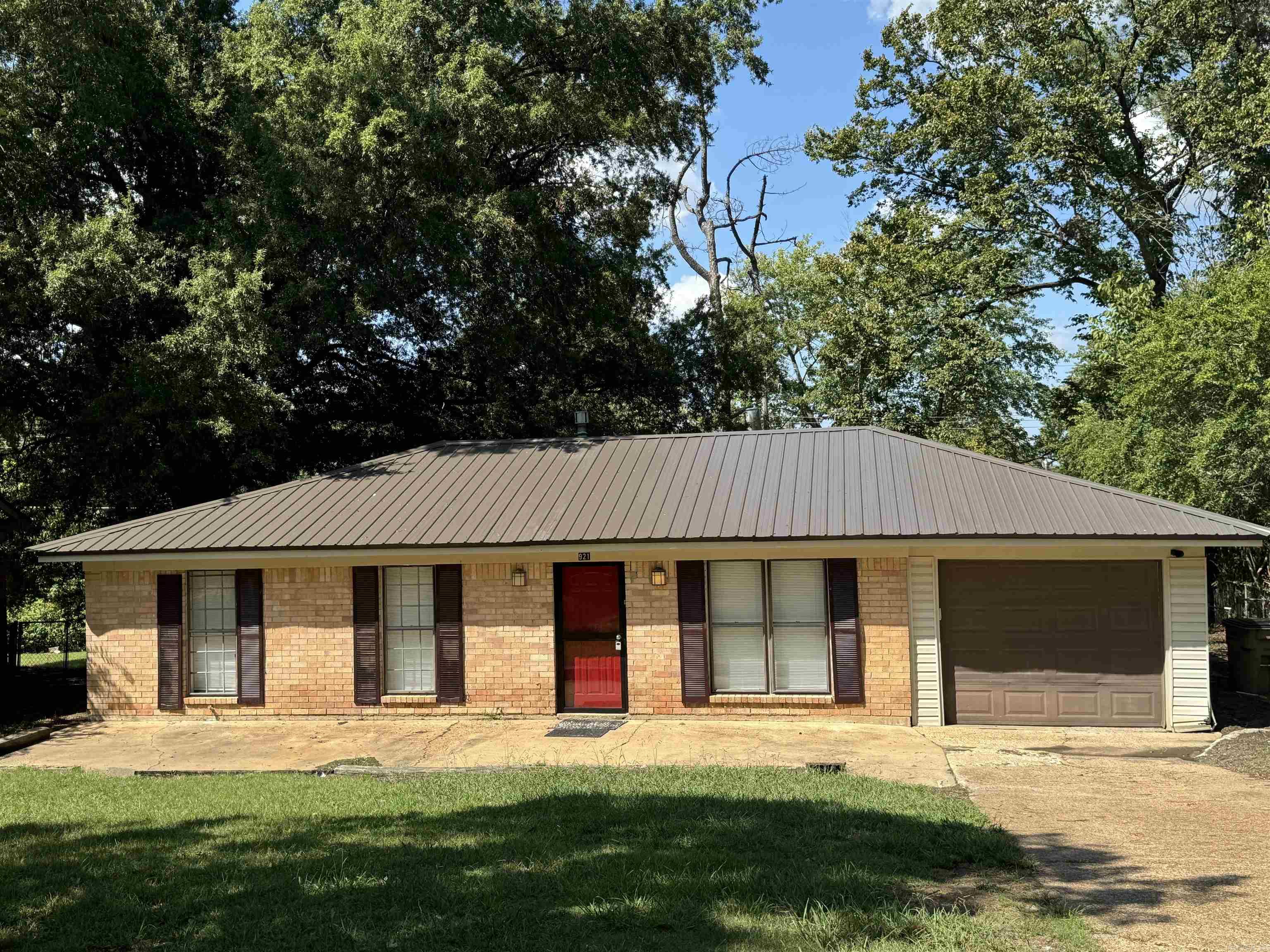 Shady Woods - Residential