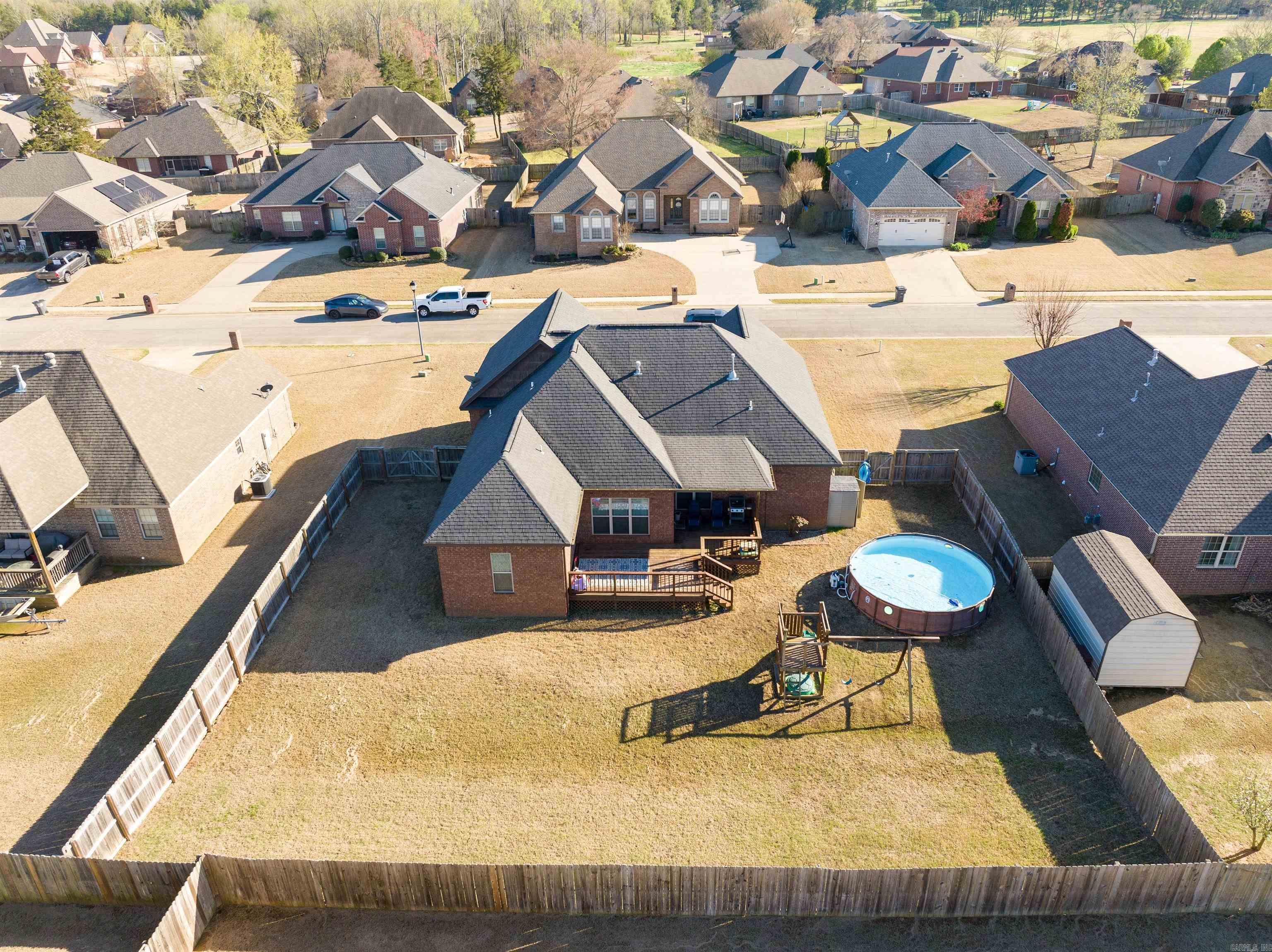 SADDLEBROOK EST - Residential