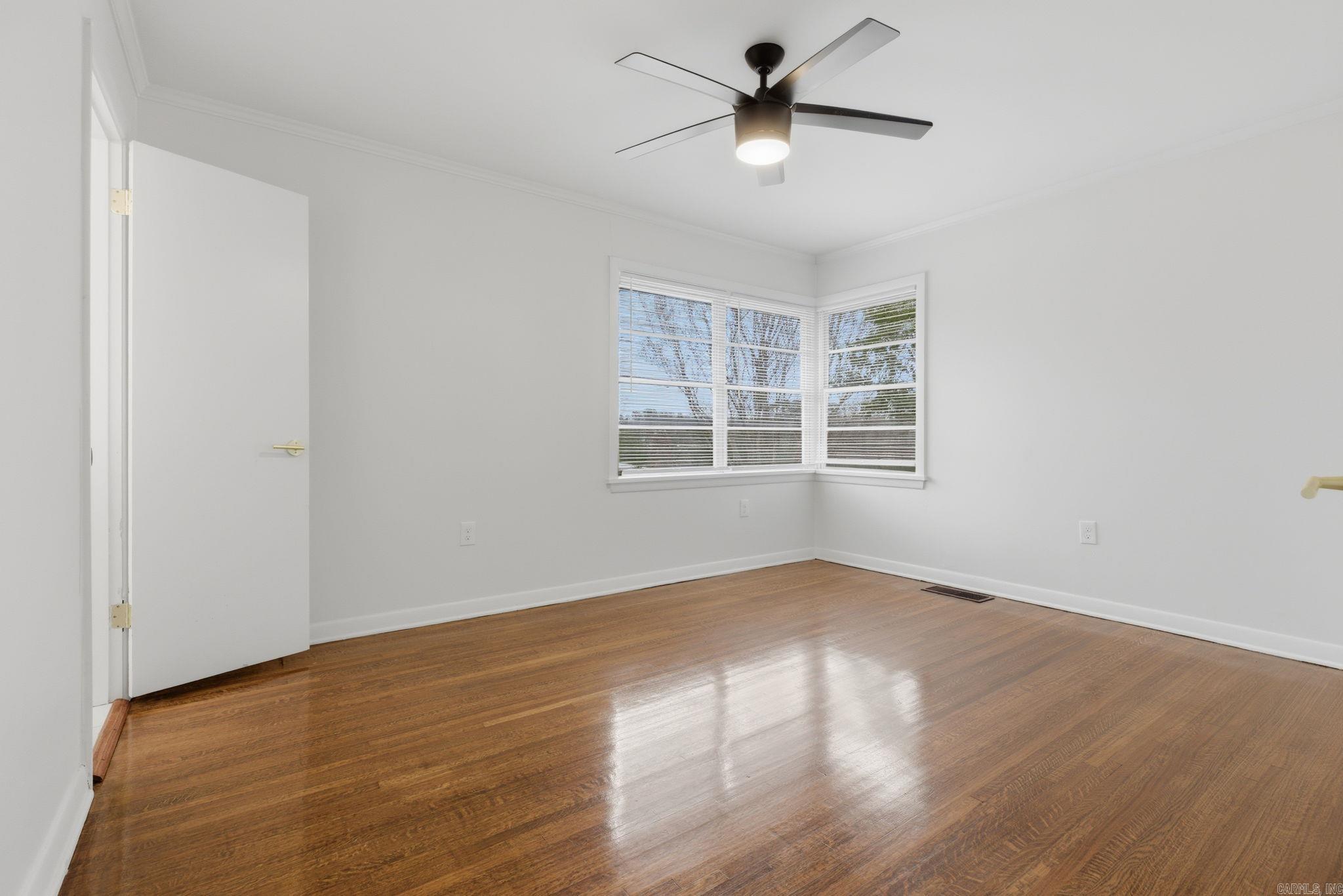 KINGWOOD PLACE - Residential