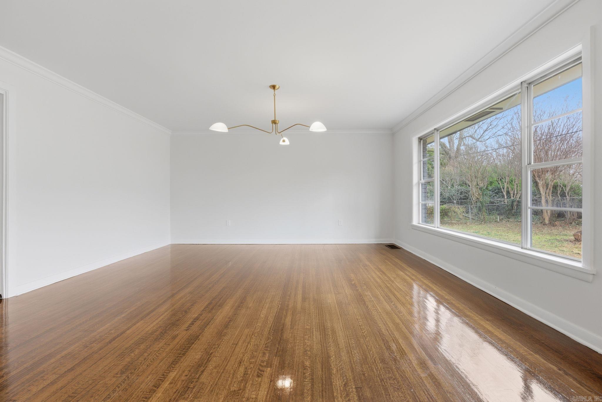 KINGWOOD PLACE - Residential