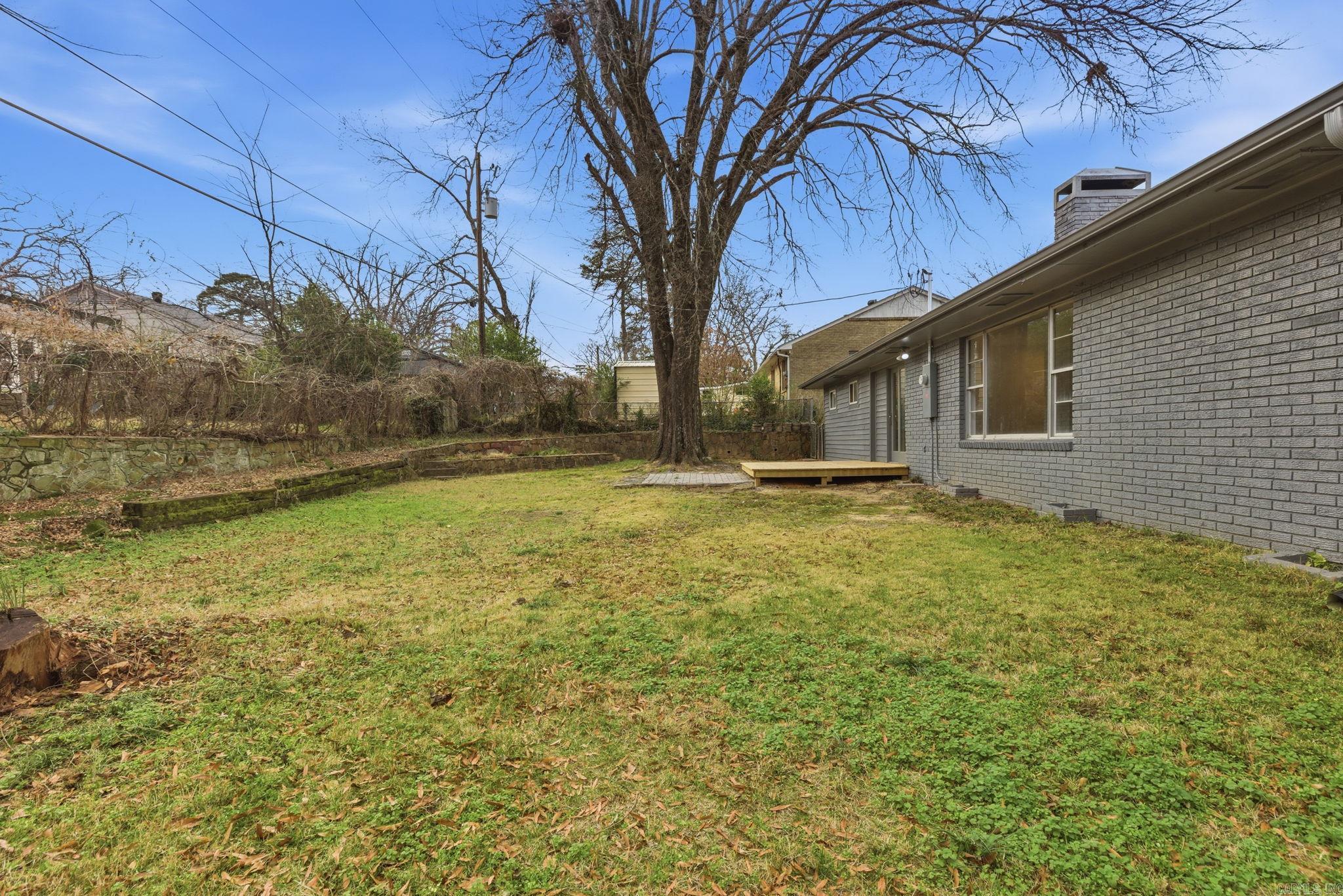 KINGWOOD PLACE - Residential