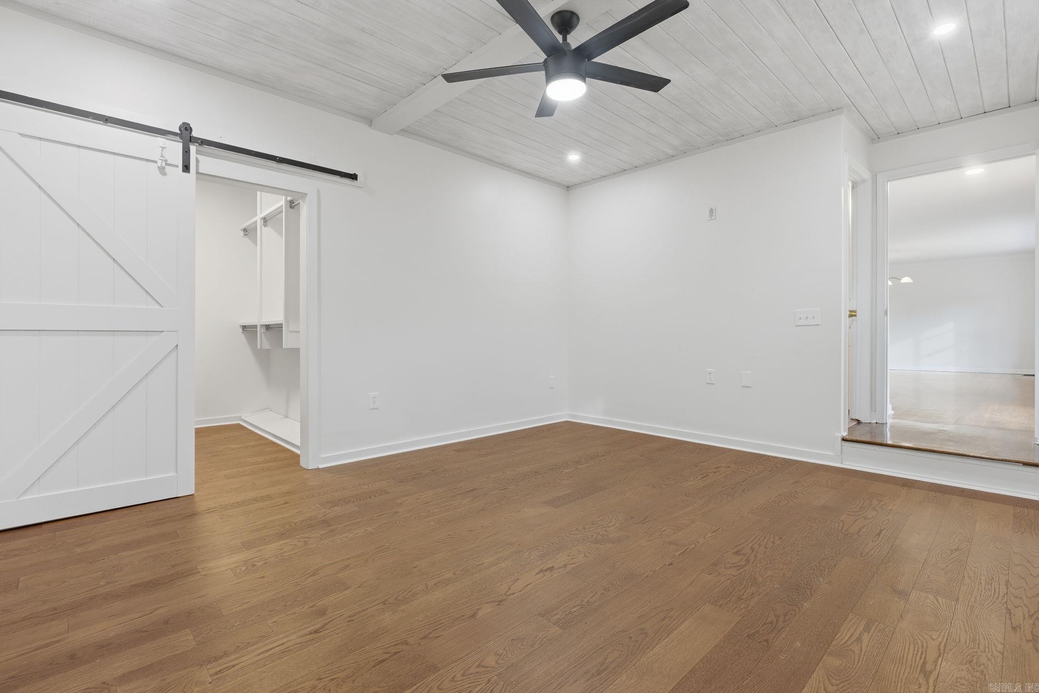 KINGWOOD PLACE - Residential