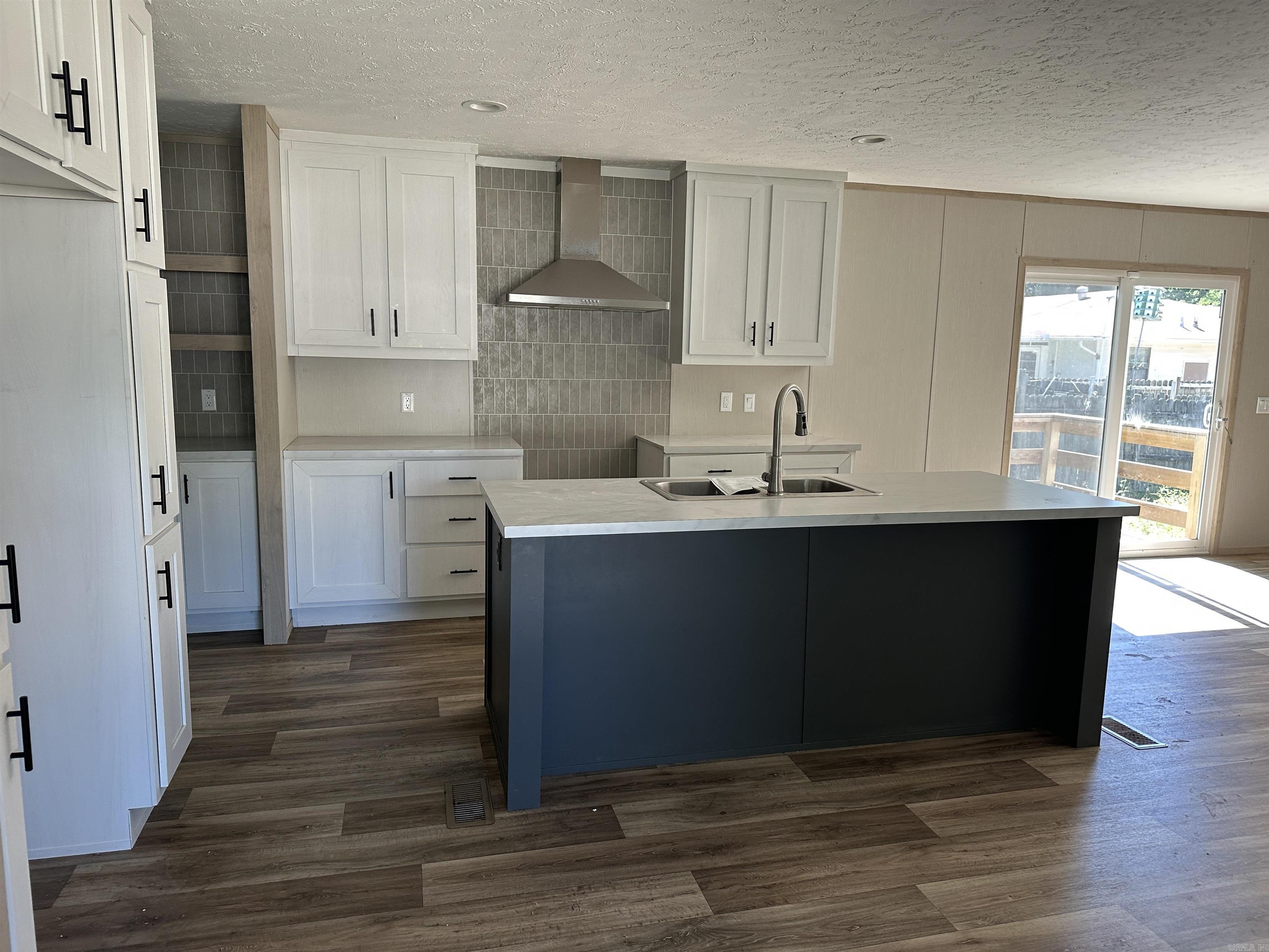 BEDFORD ADDITION - Residential