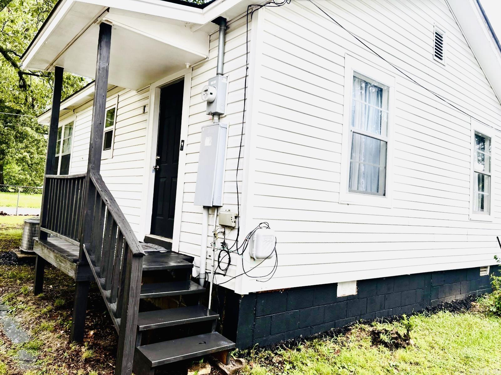 SUNNYSIDE HILLS ADDN TO JACK - Residential