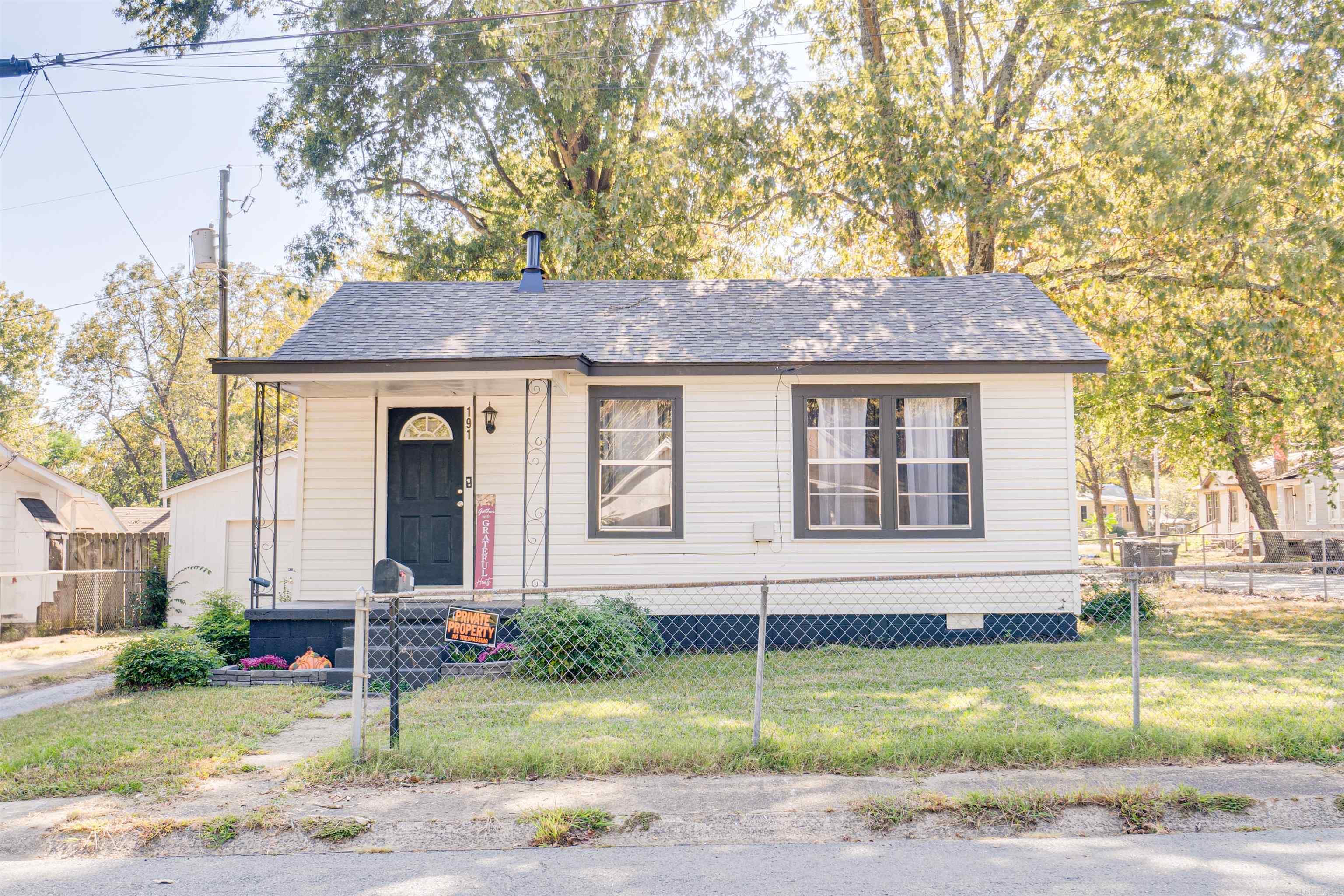 SUNNYSIDE HILLS ADDN TO JACK - Residential