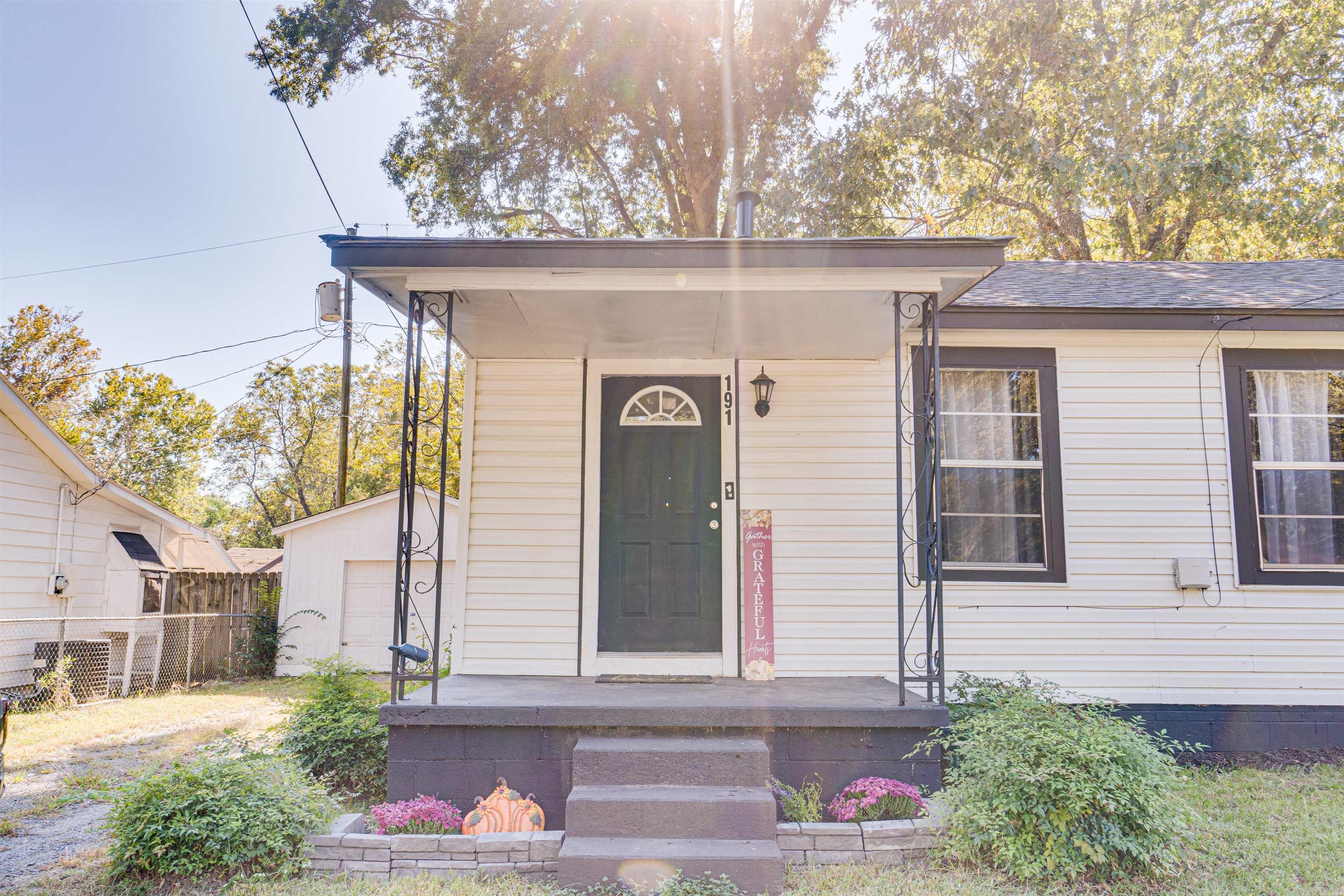 SUNNYSIDE HILLS ADDN TO JACK - Residential