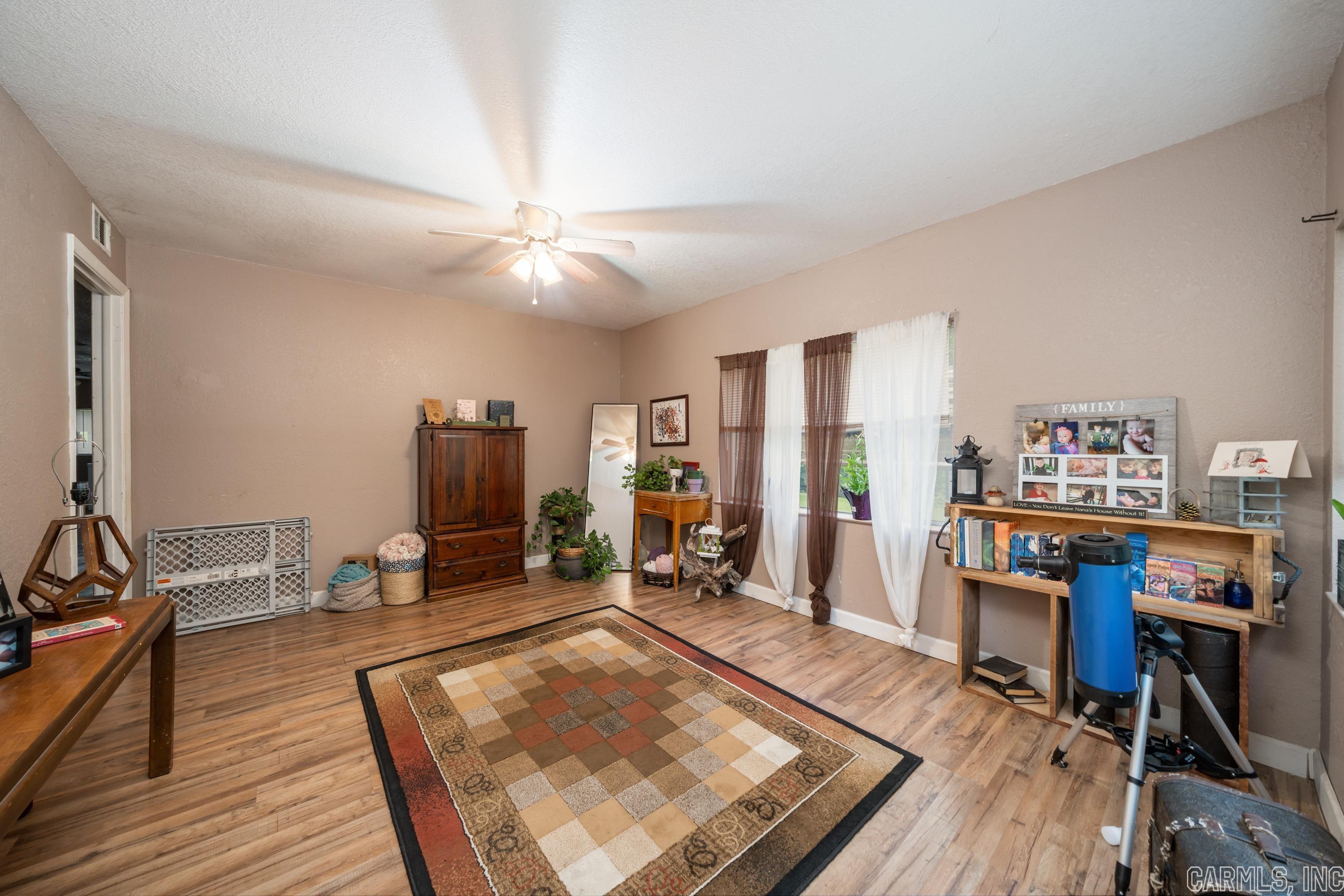 Metes & Bounds - Residential Income