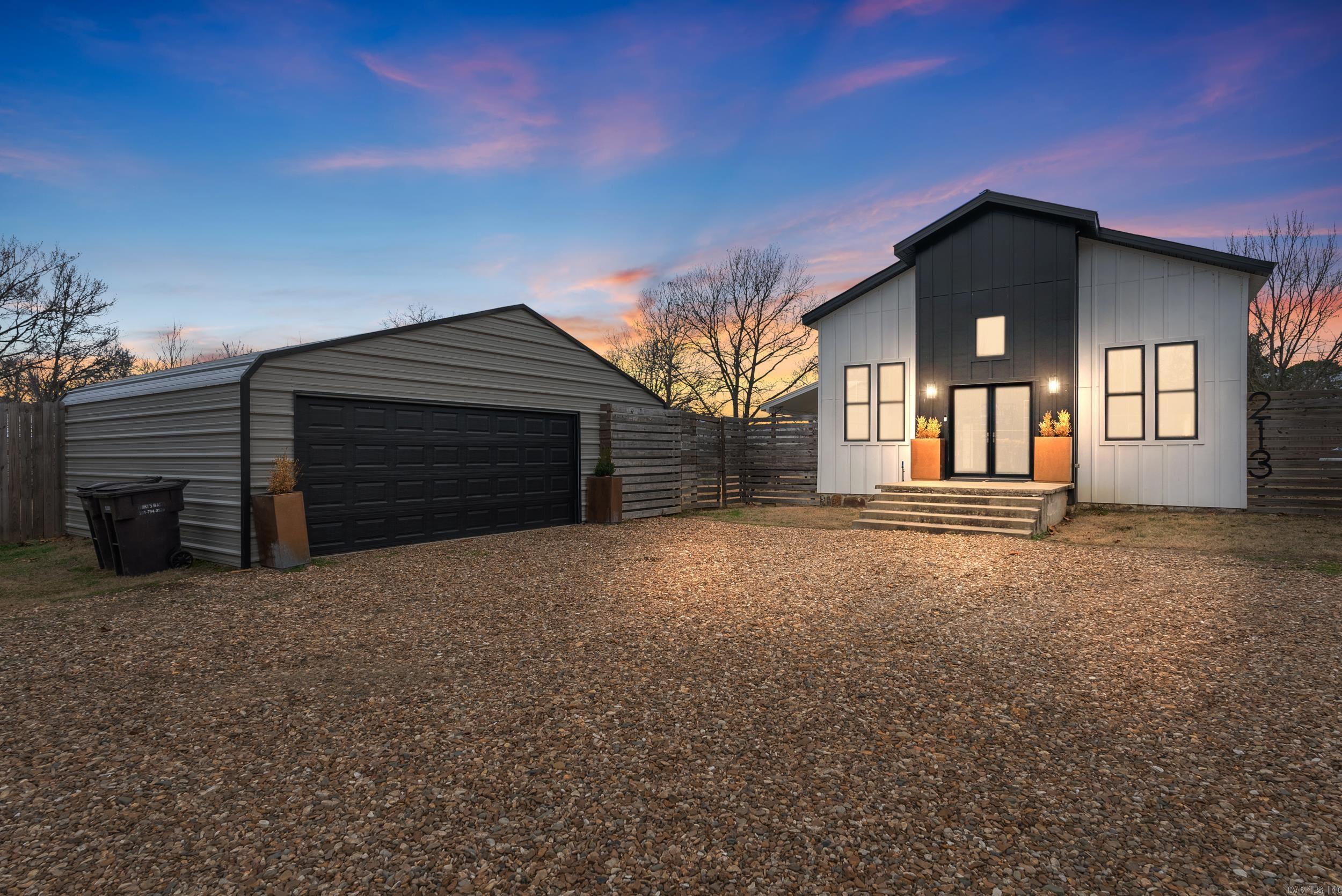 Metes & Bounds - Residential