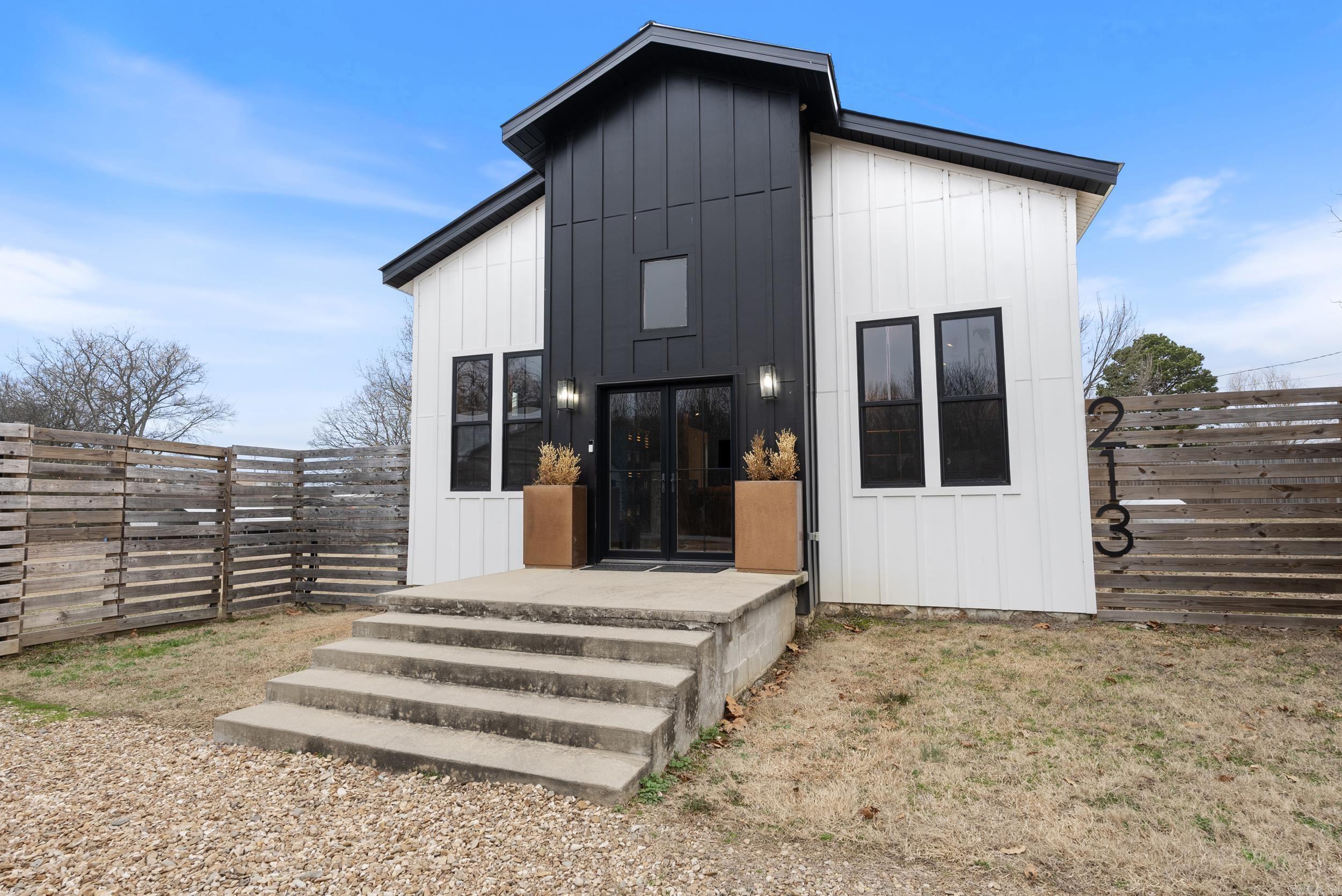 Metes & Bounds - Residential