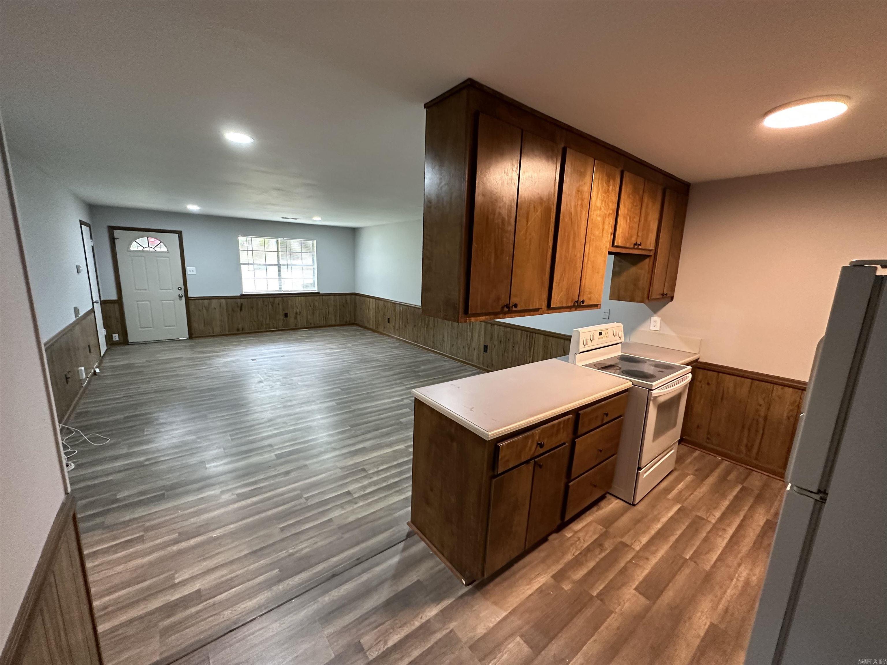 Labette Manor - Residential Lease