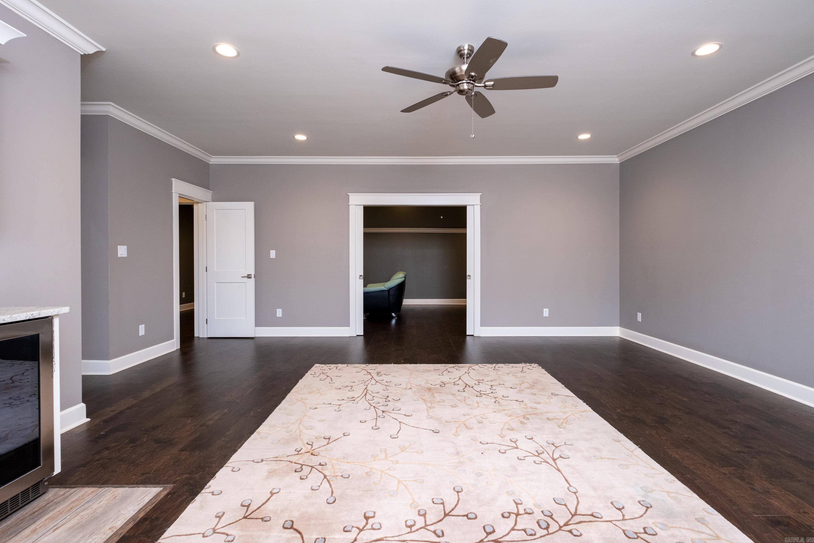 CHENAL VALLEY "ENSBURY PLACE" - Residential