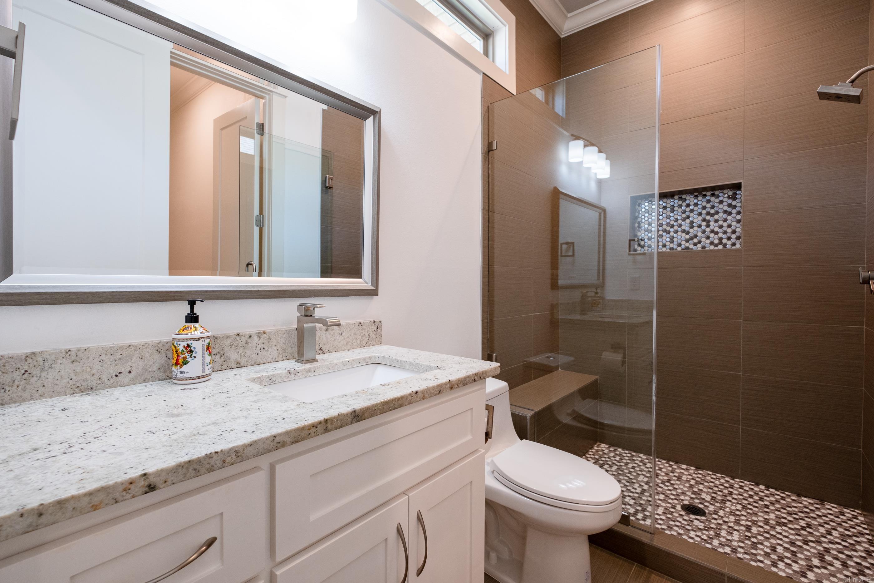 CHENAL VALLEY "ENSBURY PLACE" - Residential