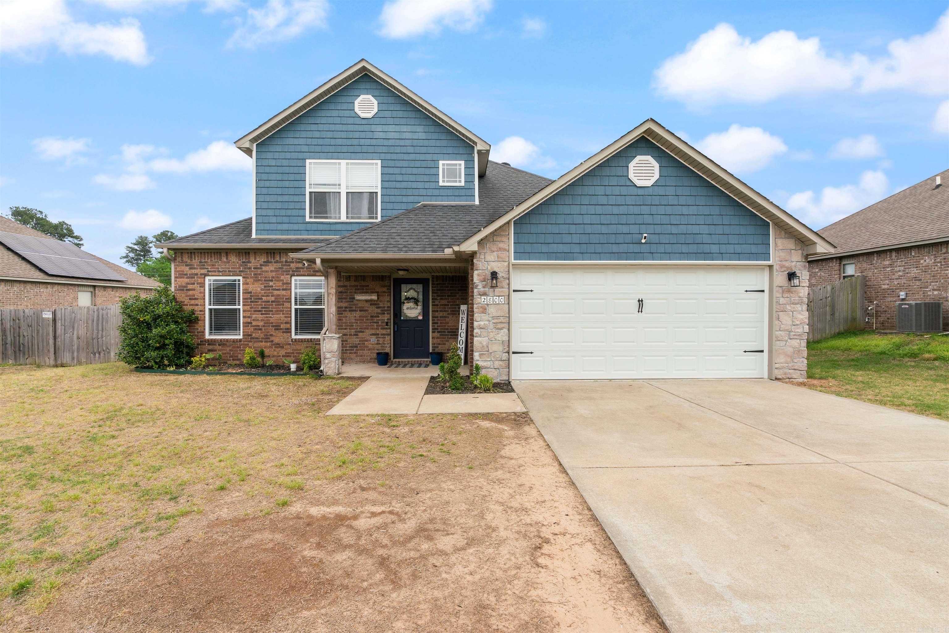 NORTH HILLS - Residential