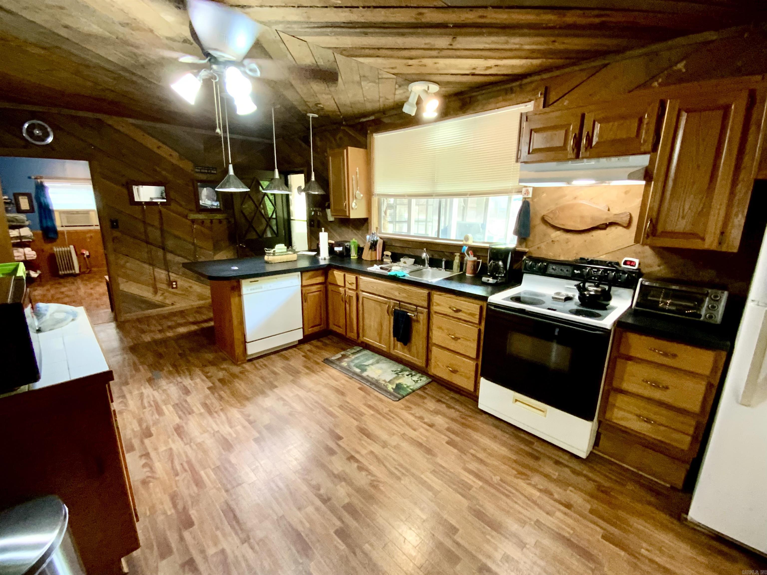 SILVER RIDGE - Residential