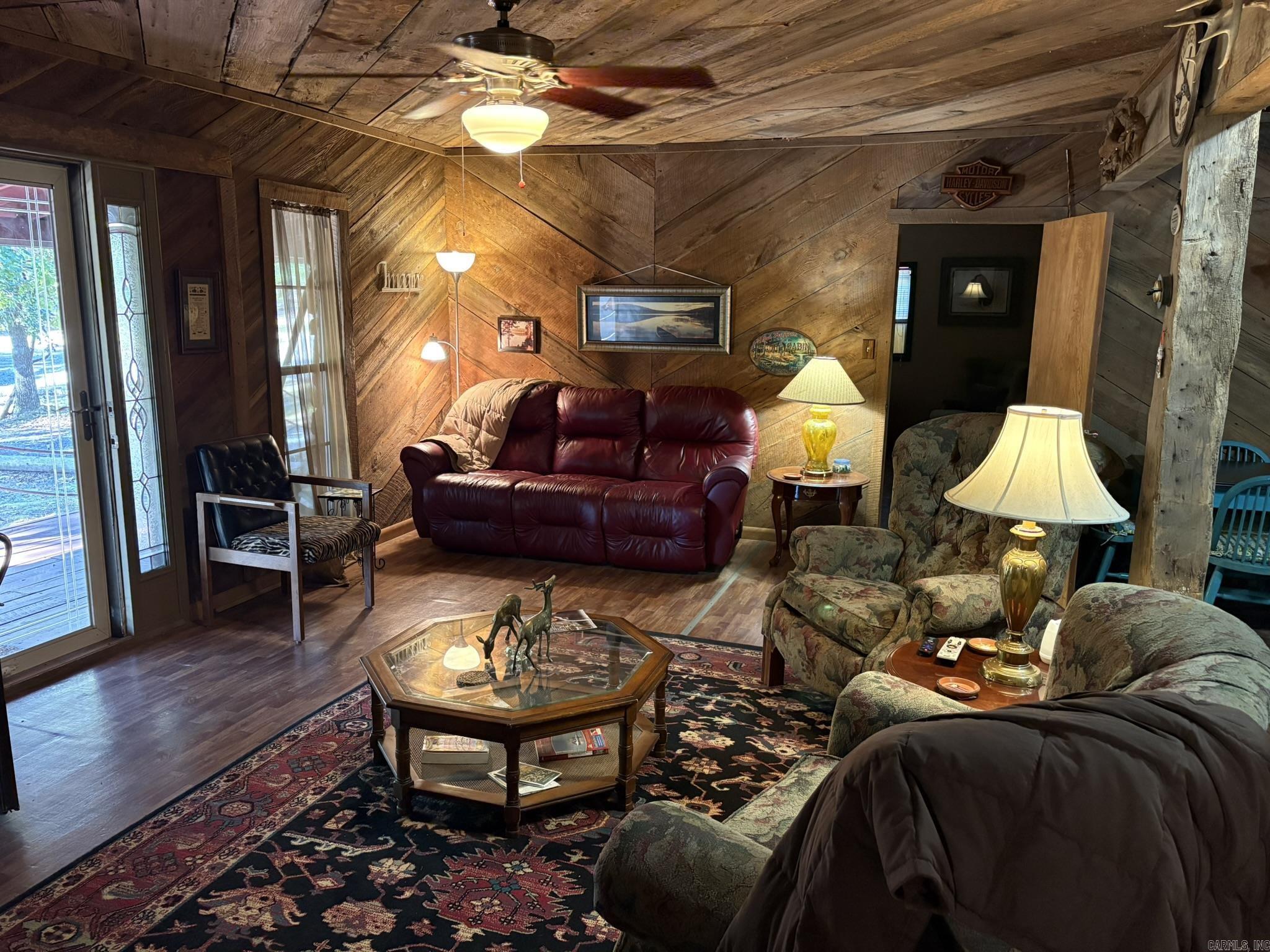 SILVER RIDGE - Residential