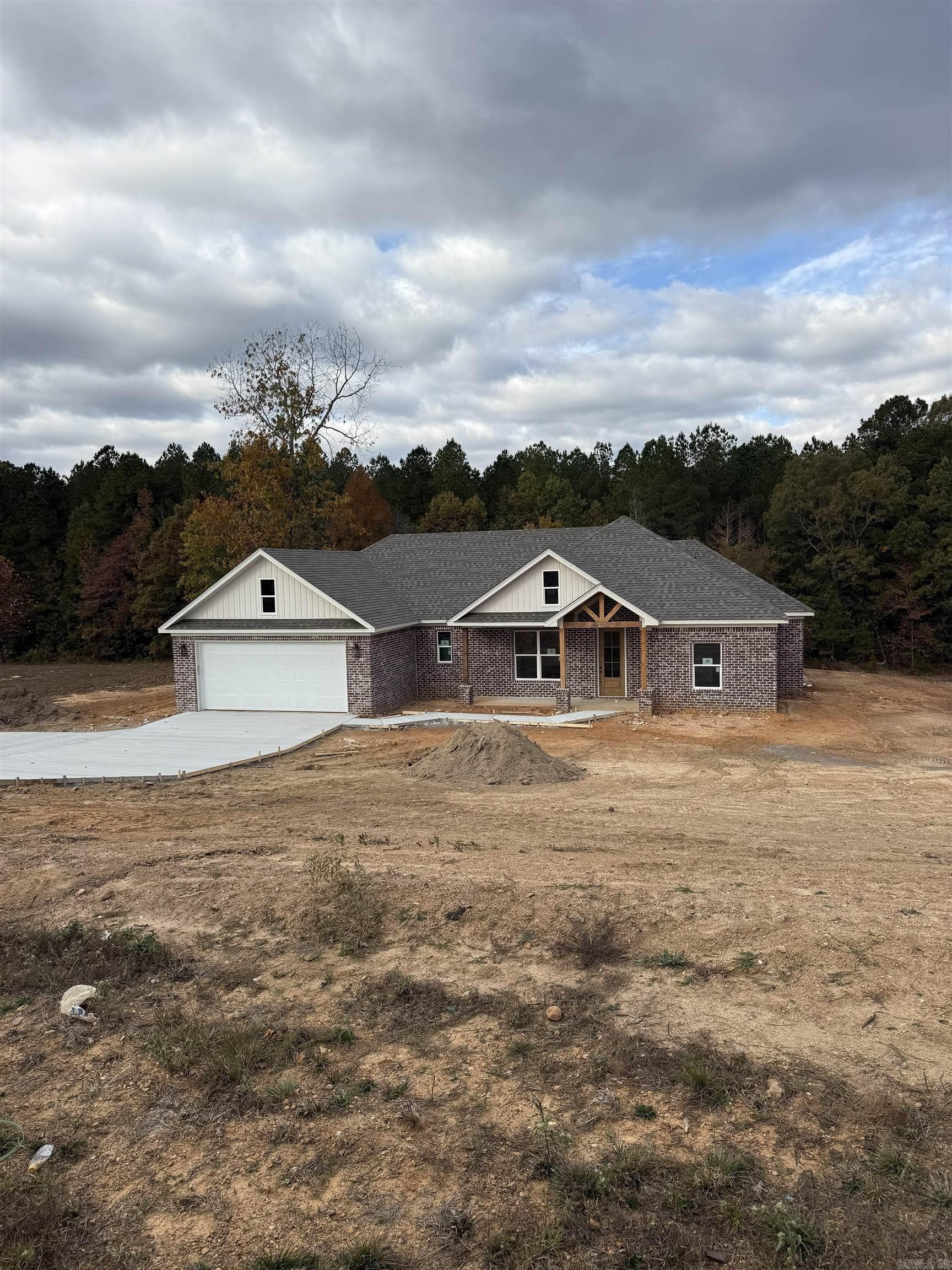 PLANTATION HILLS - Residential