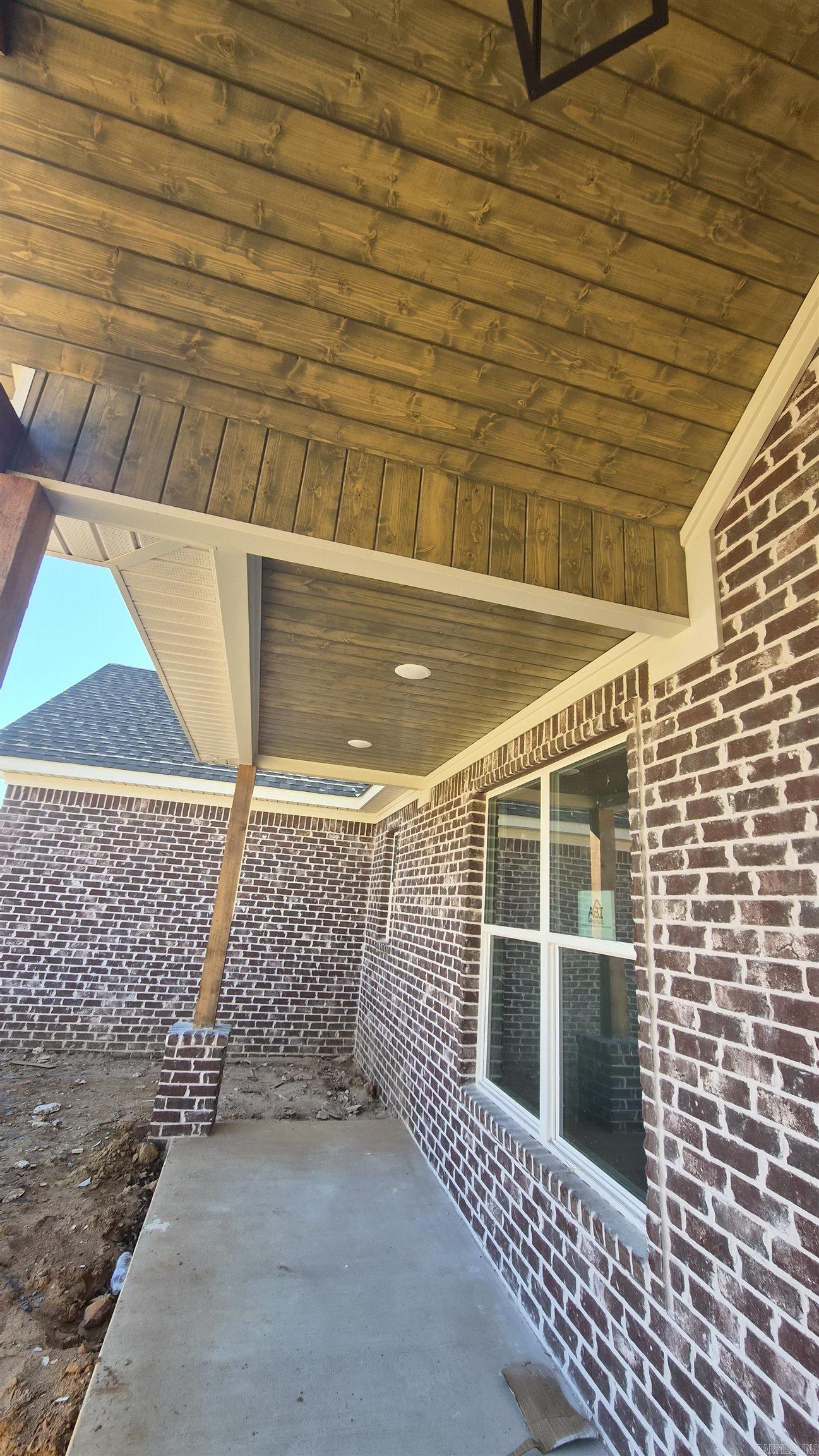 PLANTATION HILLS - Residential