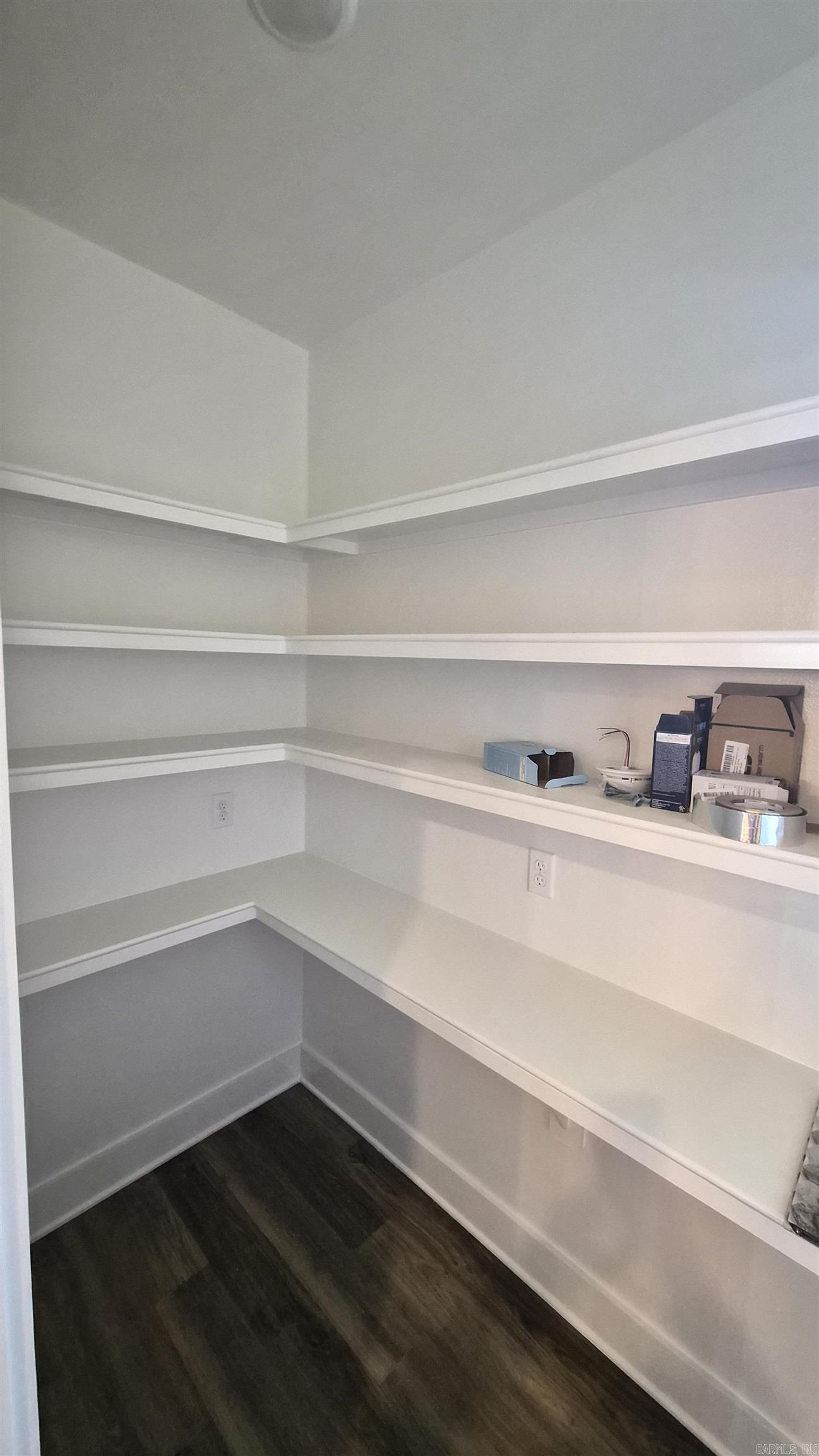 PLANTATION HILLS - Residential