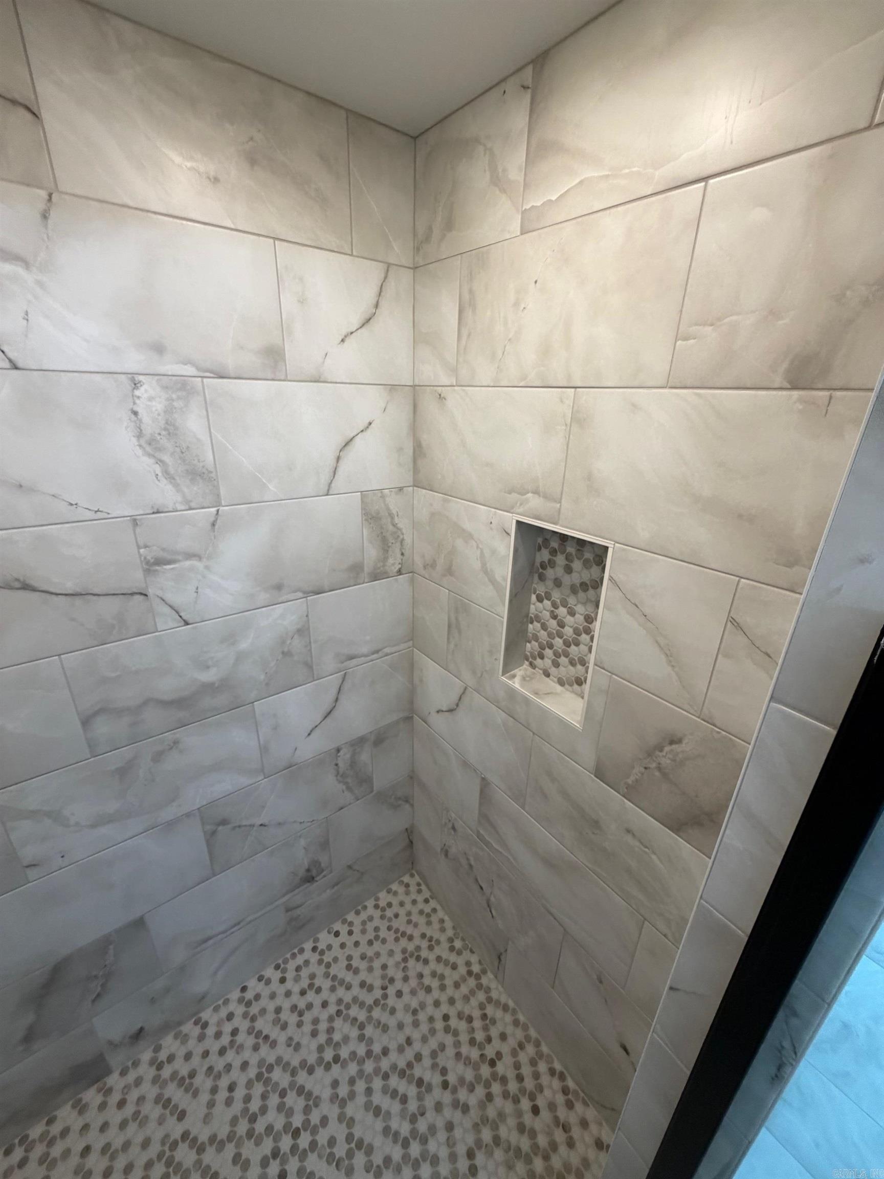 PLANTATION HILLS - Residential