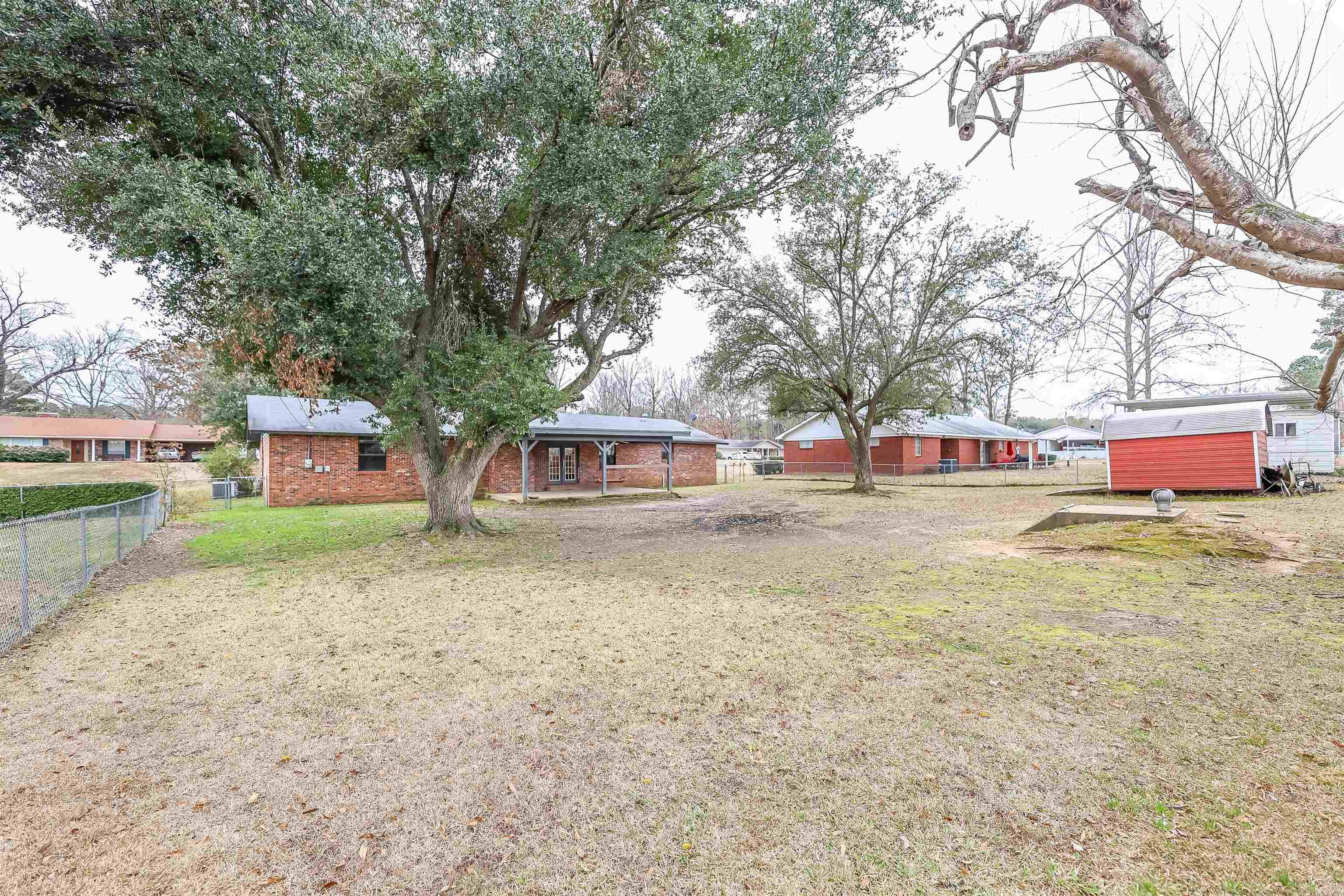 CHEROKEE HILLS 1 - Residential