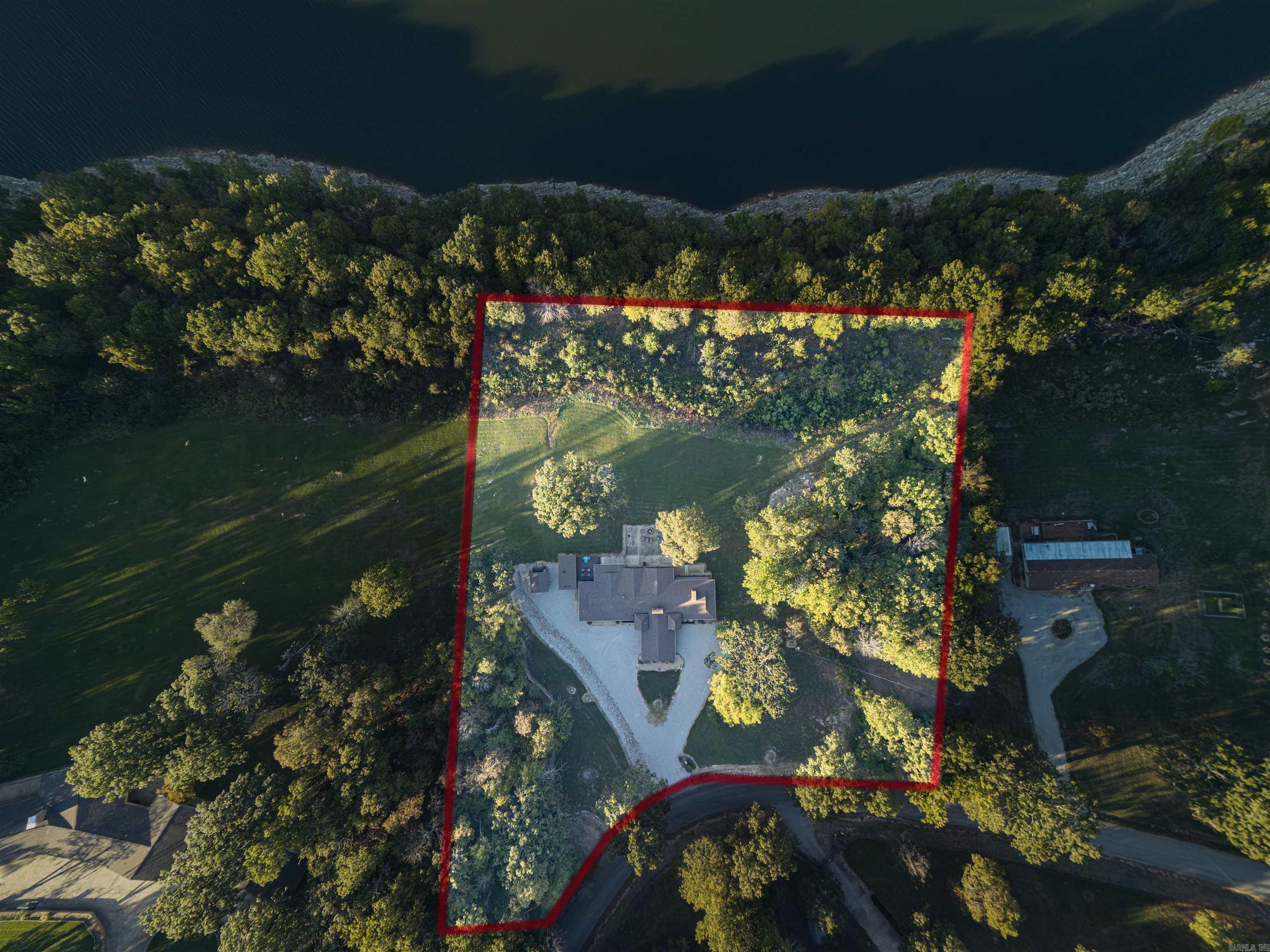 SYCAMORE SPRINGS ACRES - Residential