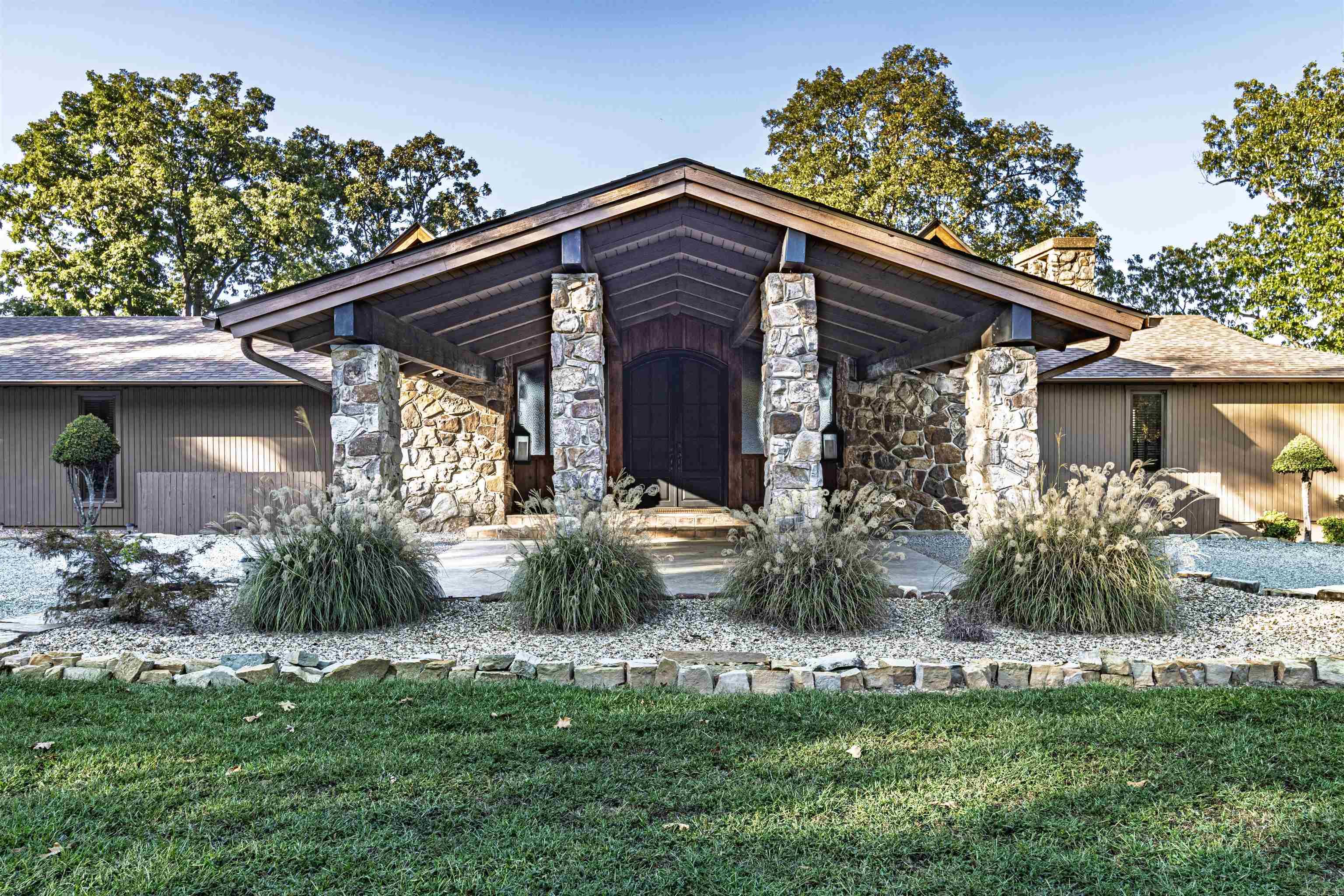 SYCAMORE SPRINGS ACRES - Residential