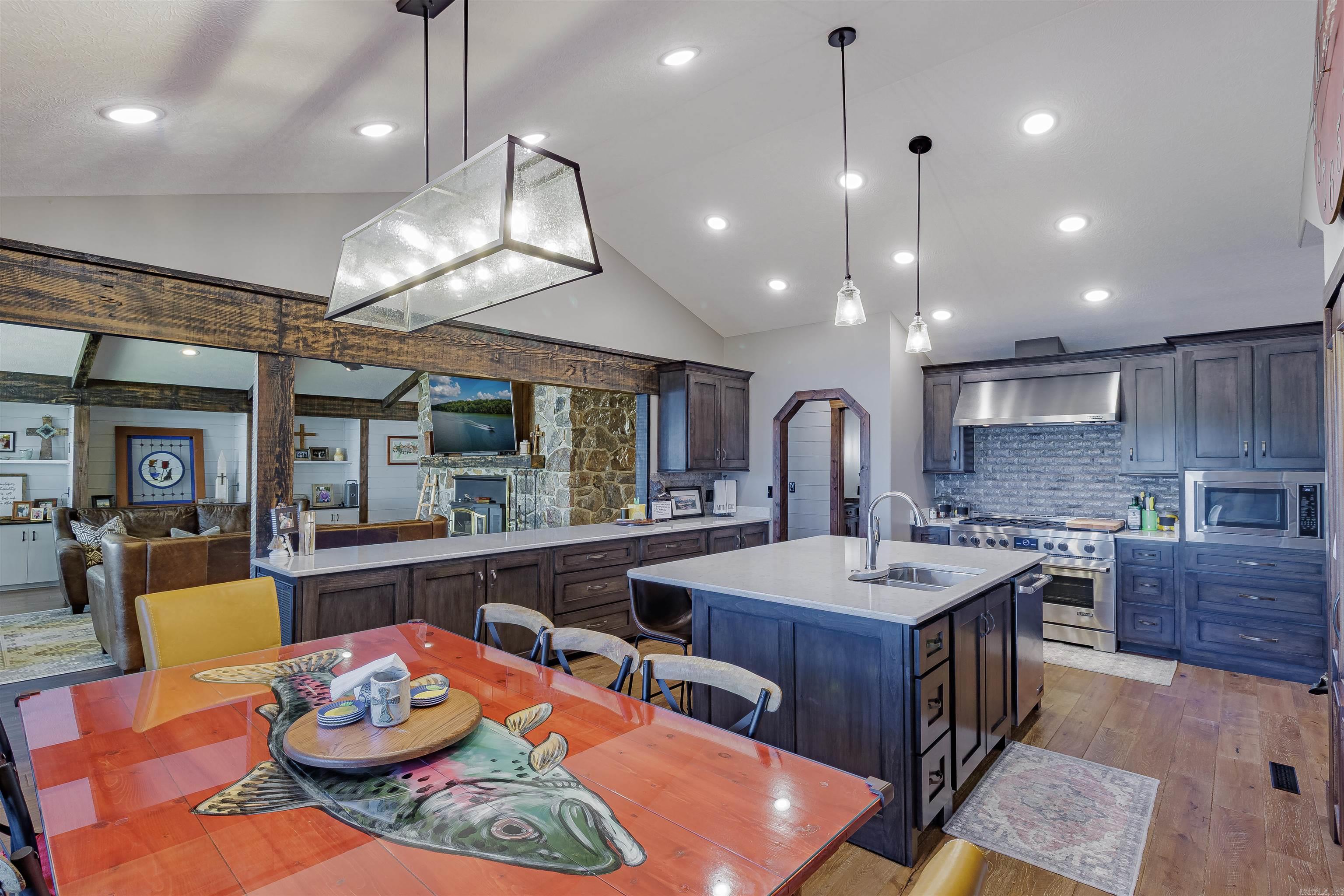 SYCAMORE SPRINGS ACRES - Residential