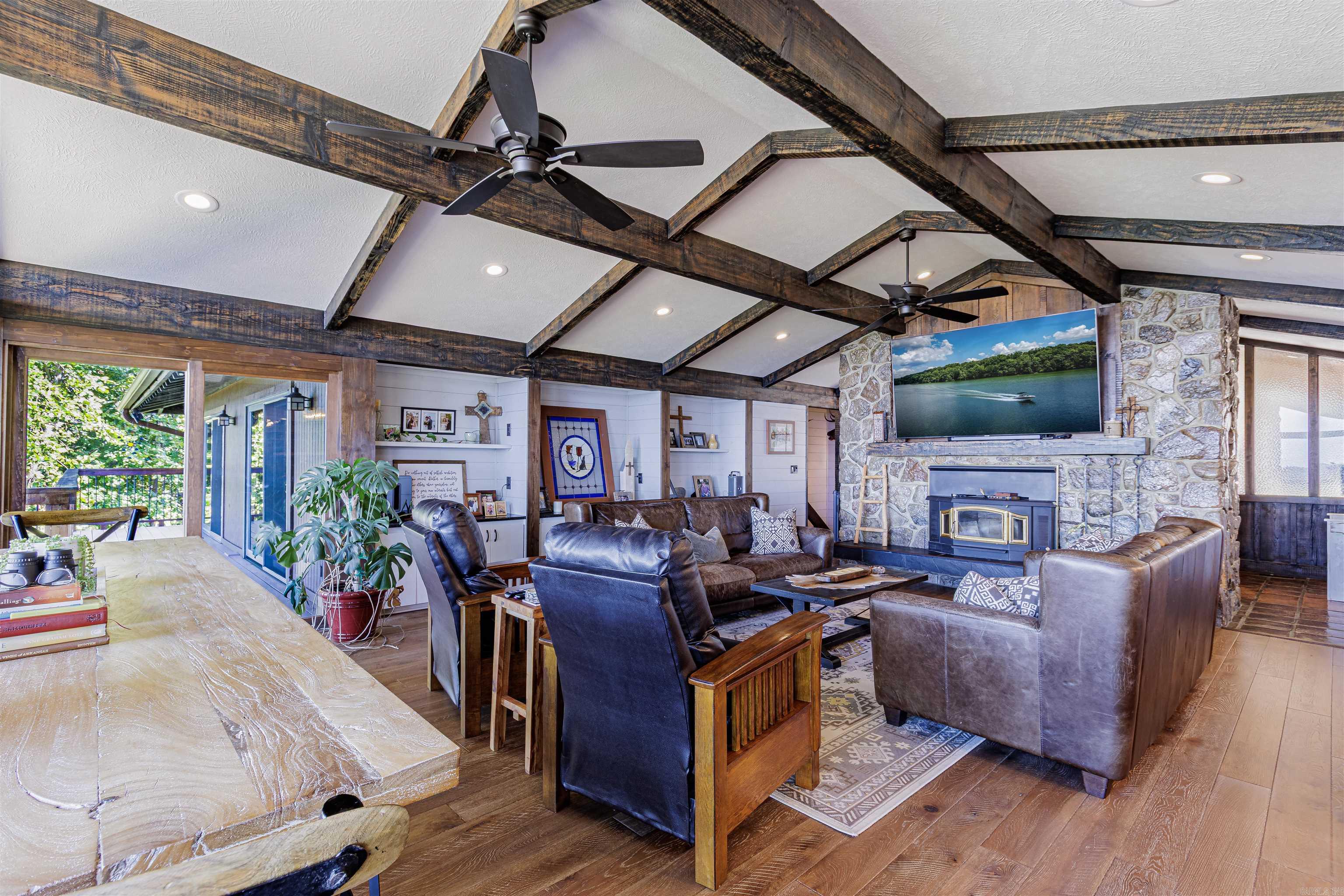 SYCAMORE SPRINGS ACRES - Residential