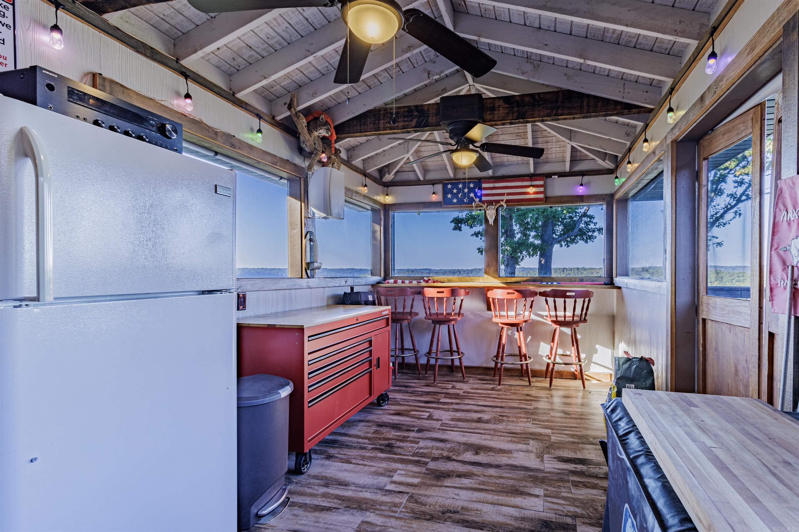 SYCAMORE SPRINGS ACRES - Residential