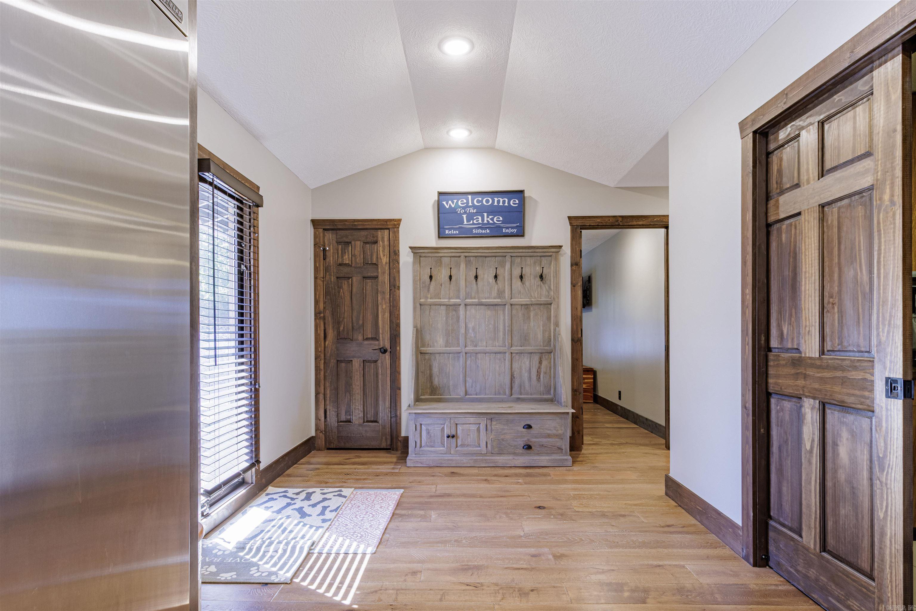 SYCAMORE SPRINGS ACRES - Residential