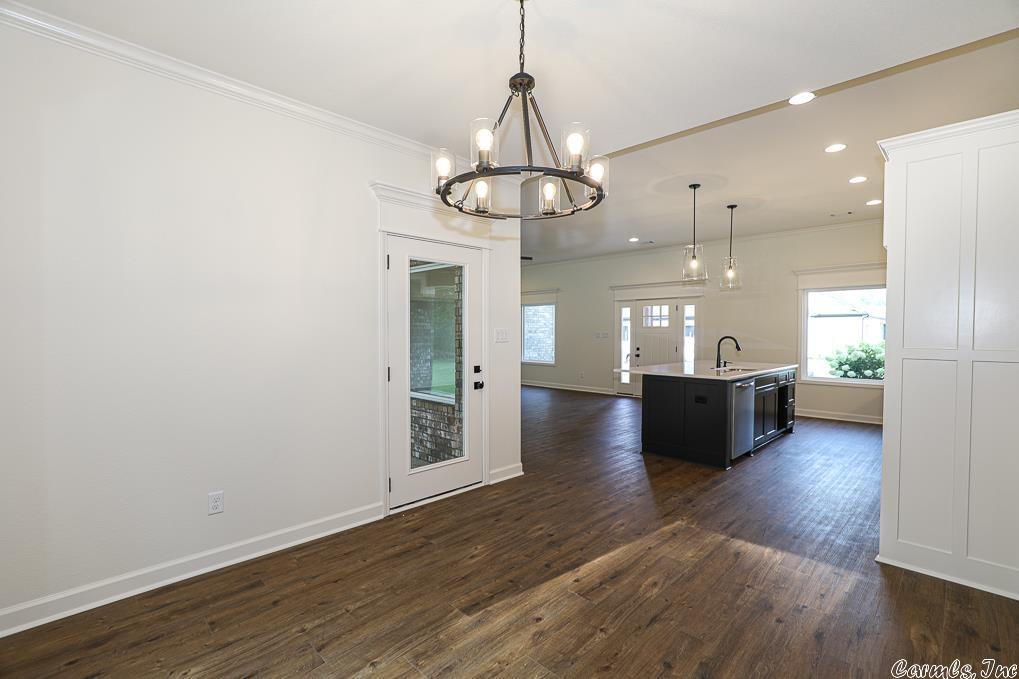 OLDE SALEM TOWNSHIP - Residential